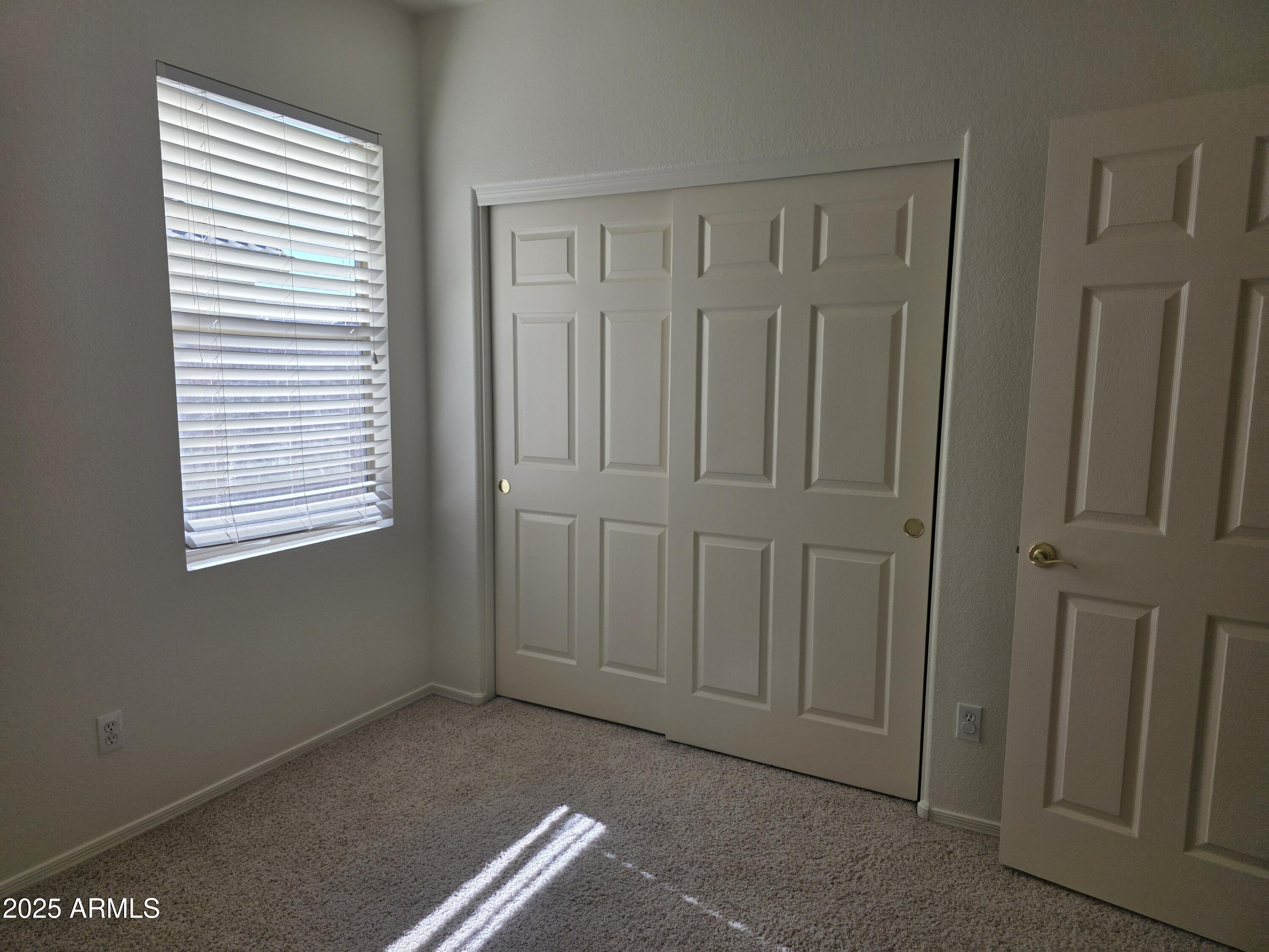 1656 E HAWKEN Place, Chandler