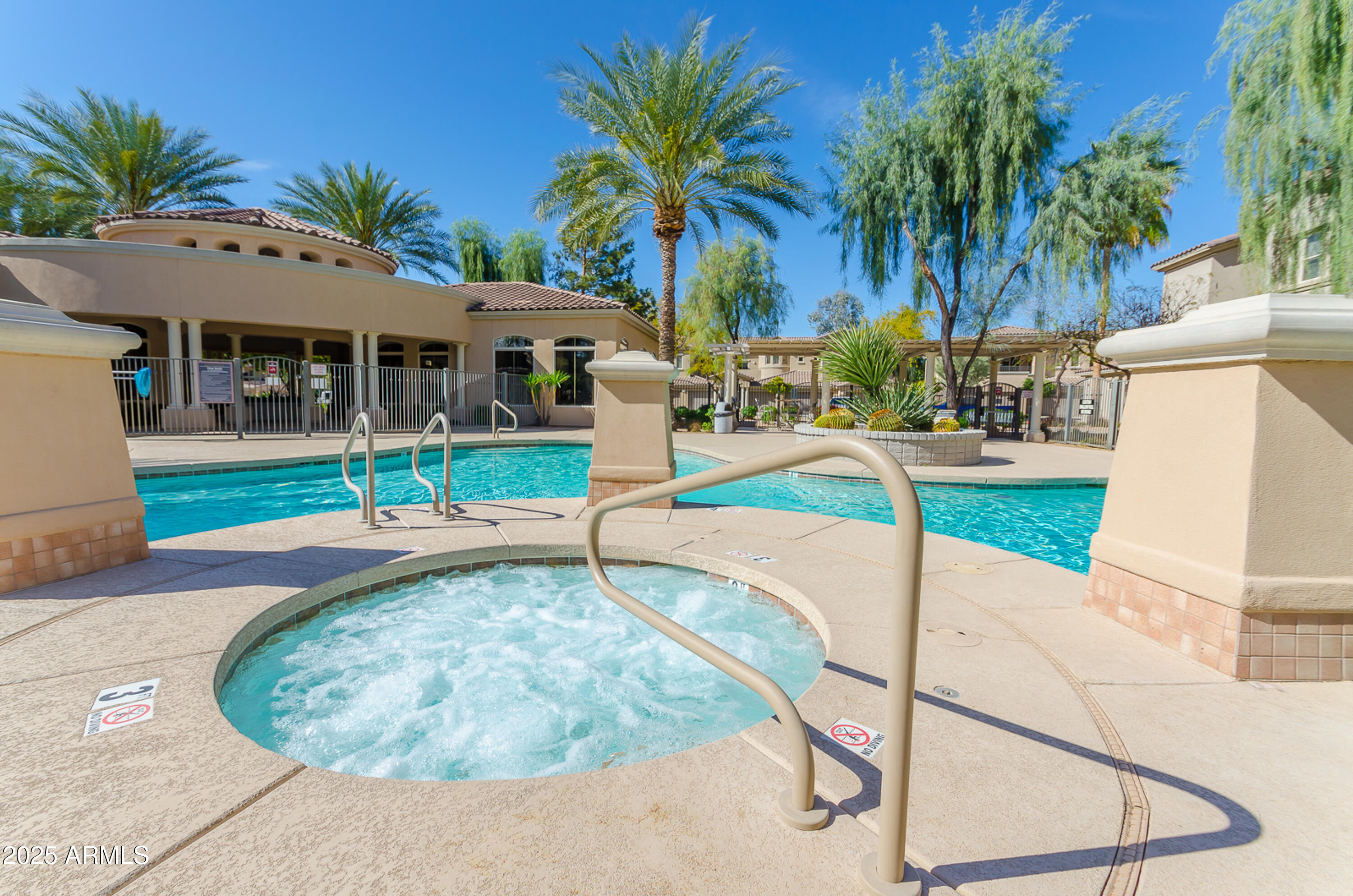 11000 N 77TH Place, 2017