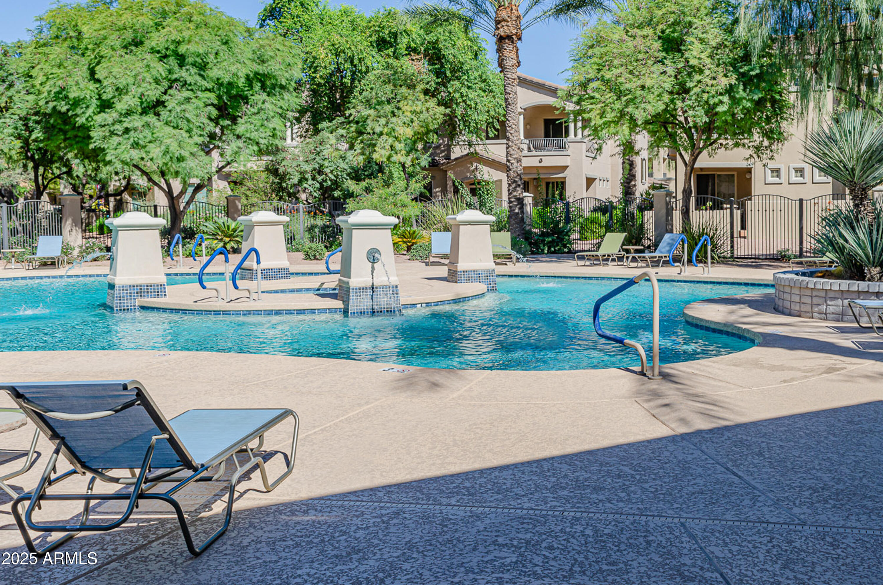 11000 N 77TH Place, 2017