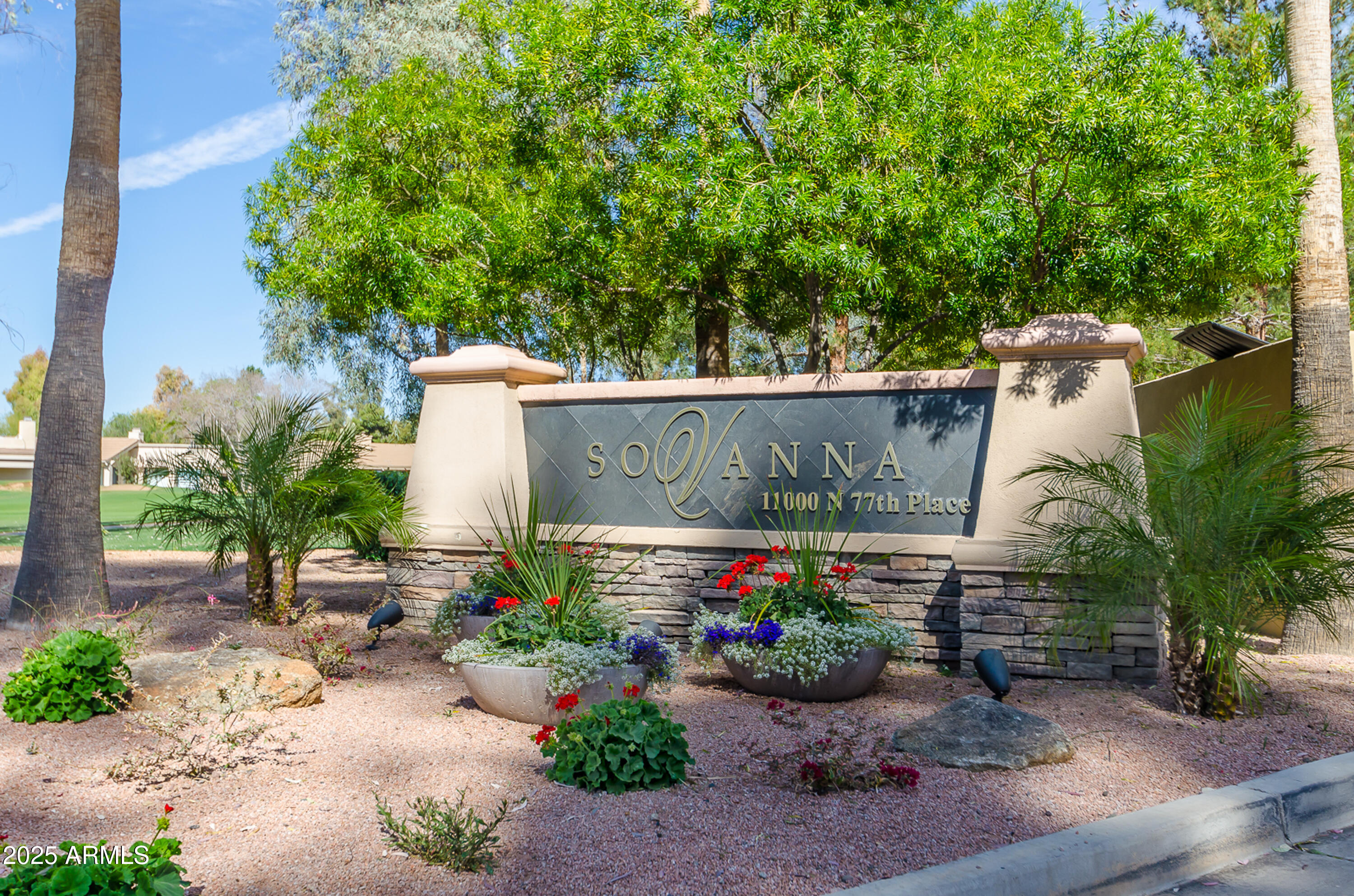 11000 N 77TH Place N, 1065