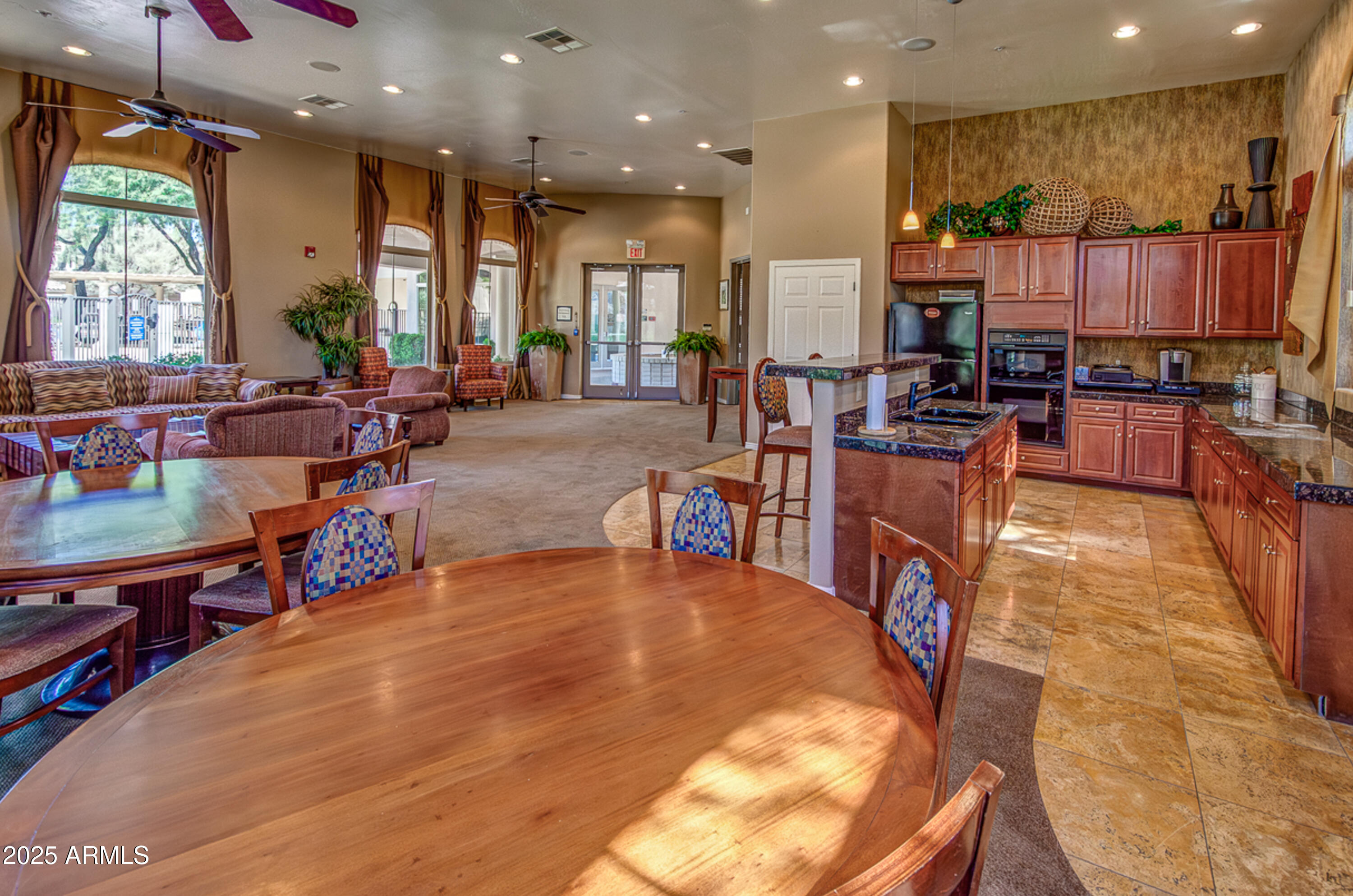 11000 N 77TH Place N, 1065