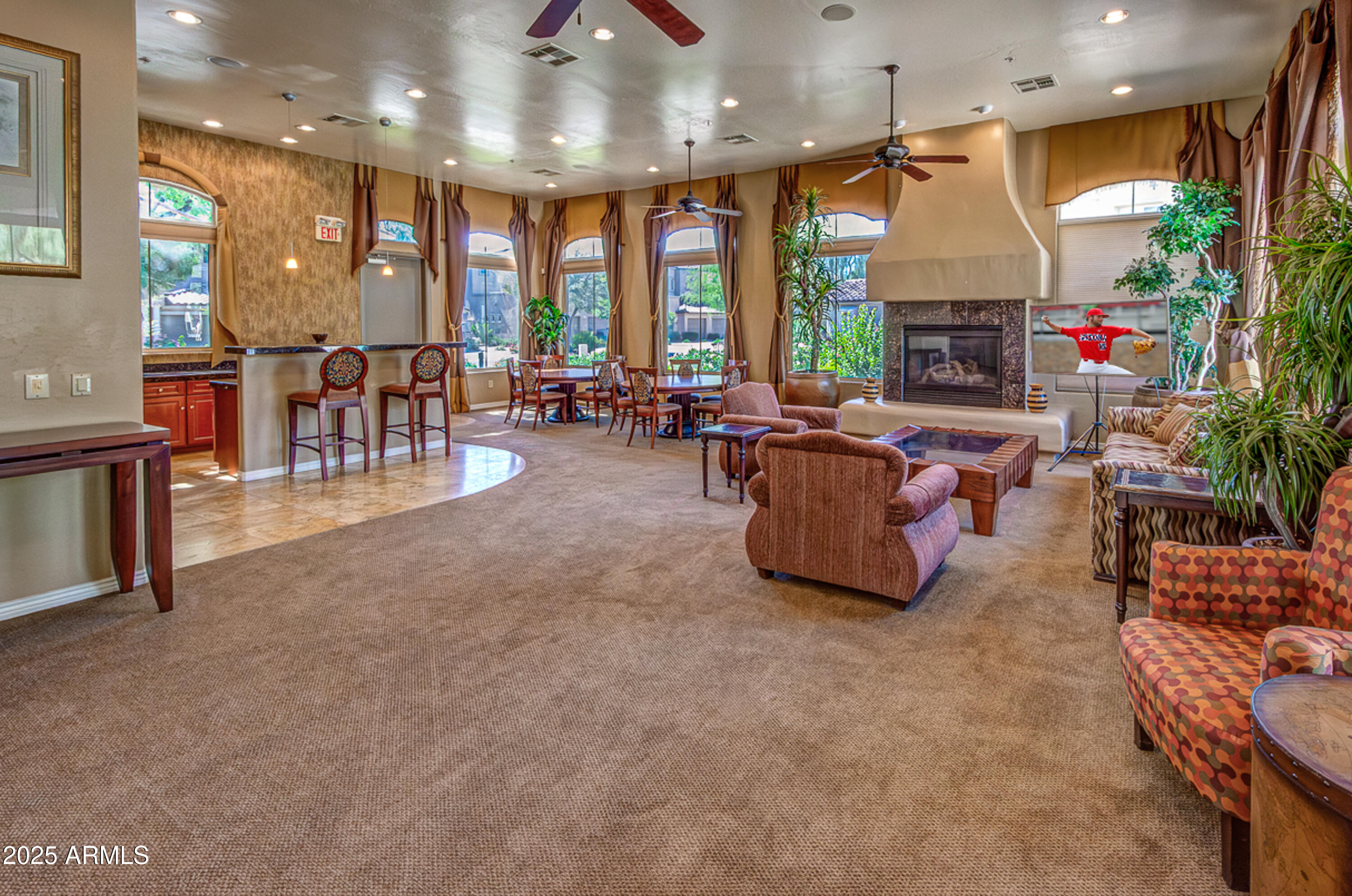 11000 N 77TH Place N, 1065