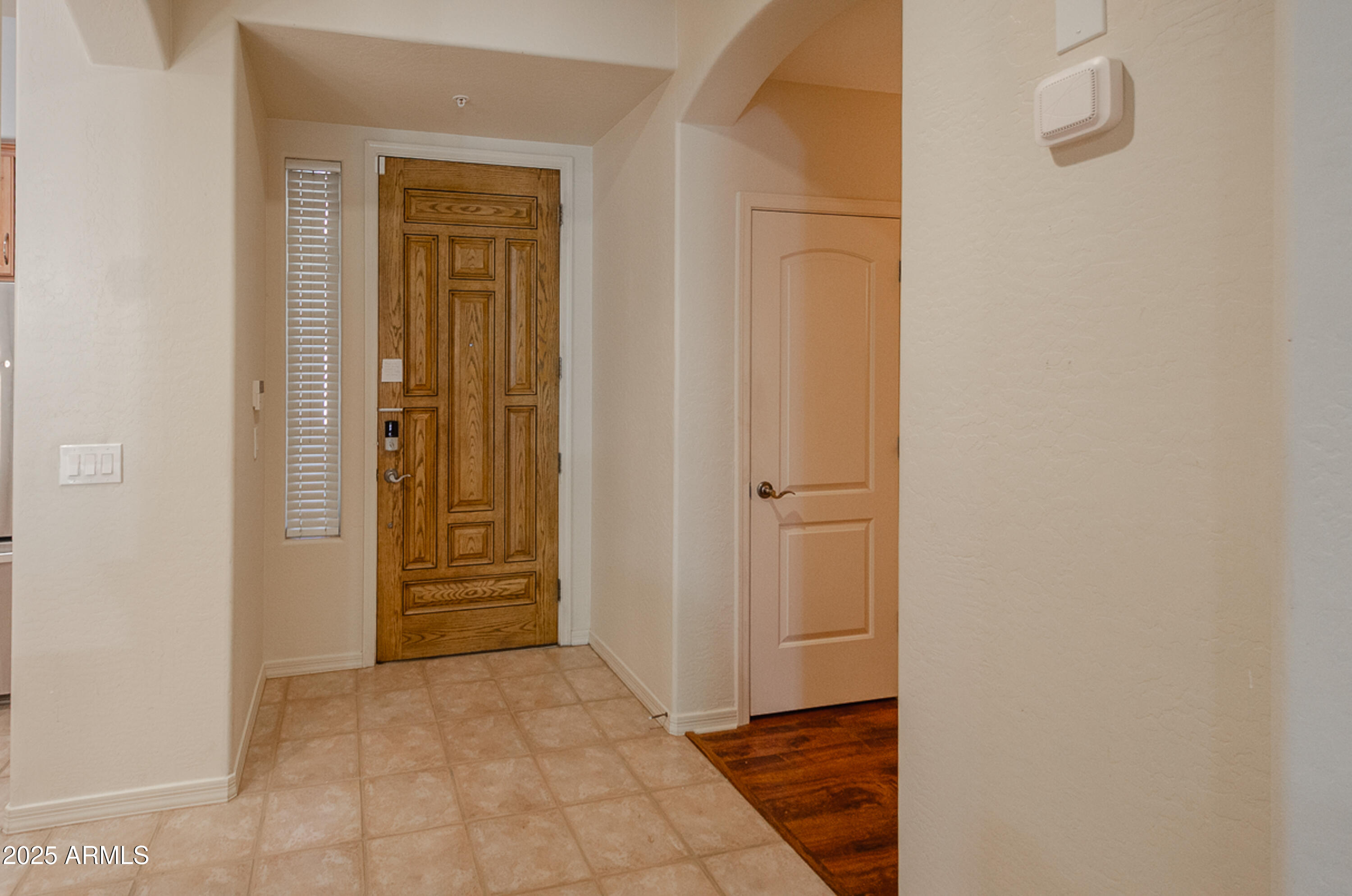 11000 N 77TH Place N, 1065