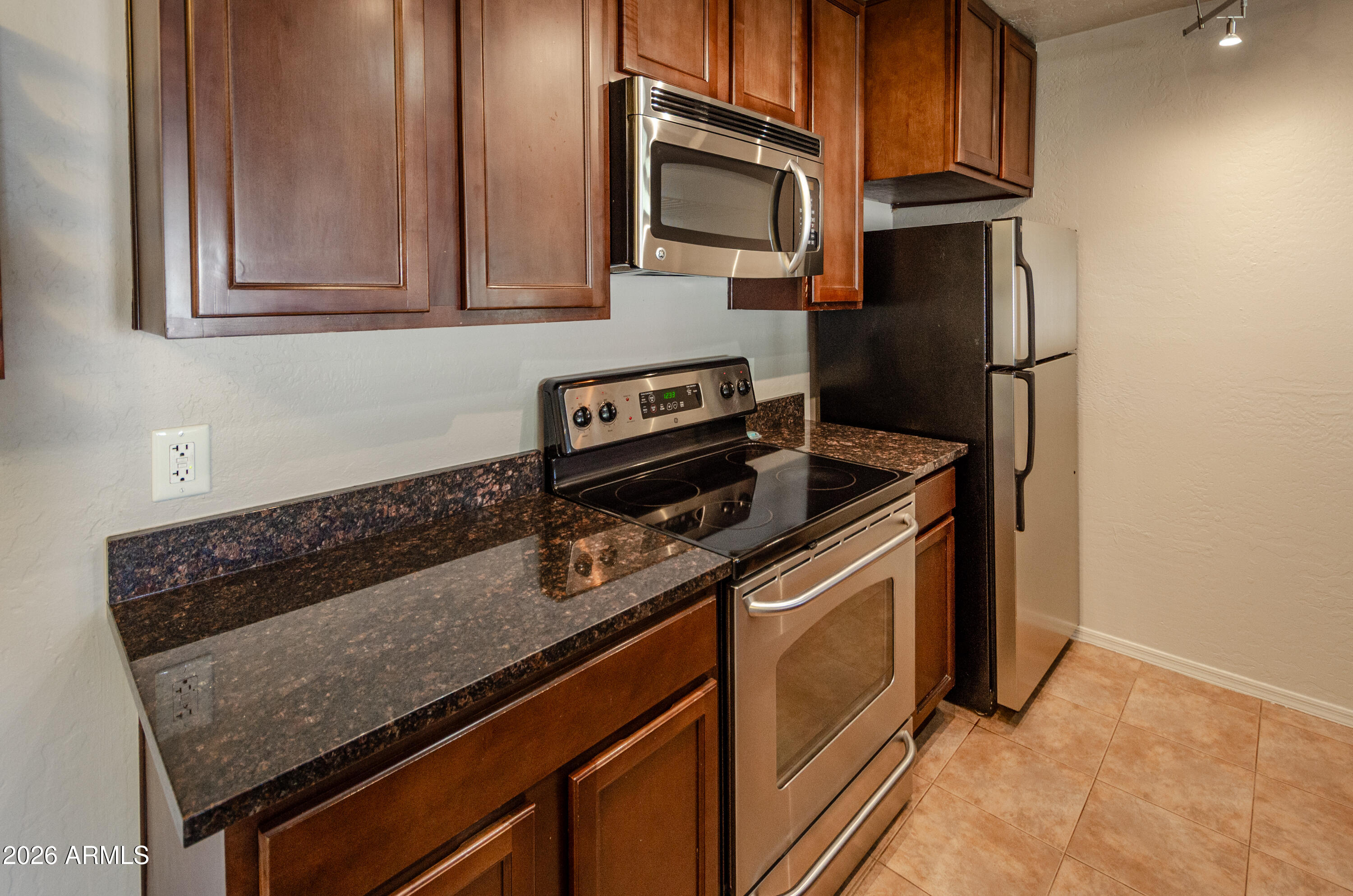 14145 N 92ND Street 2165