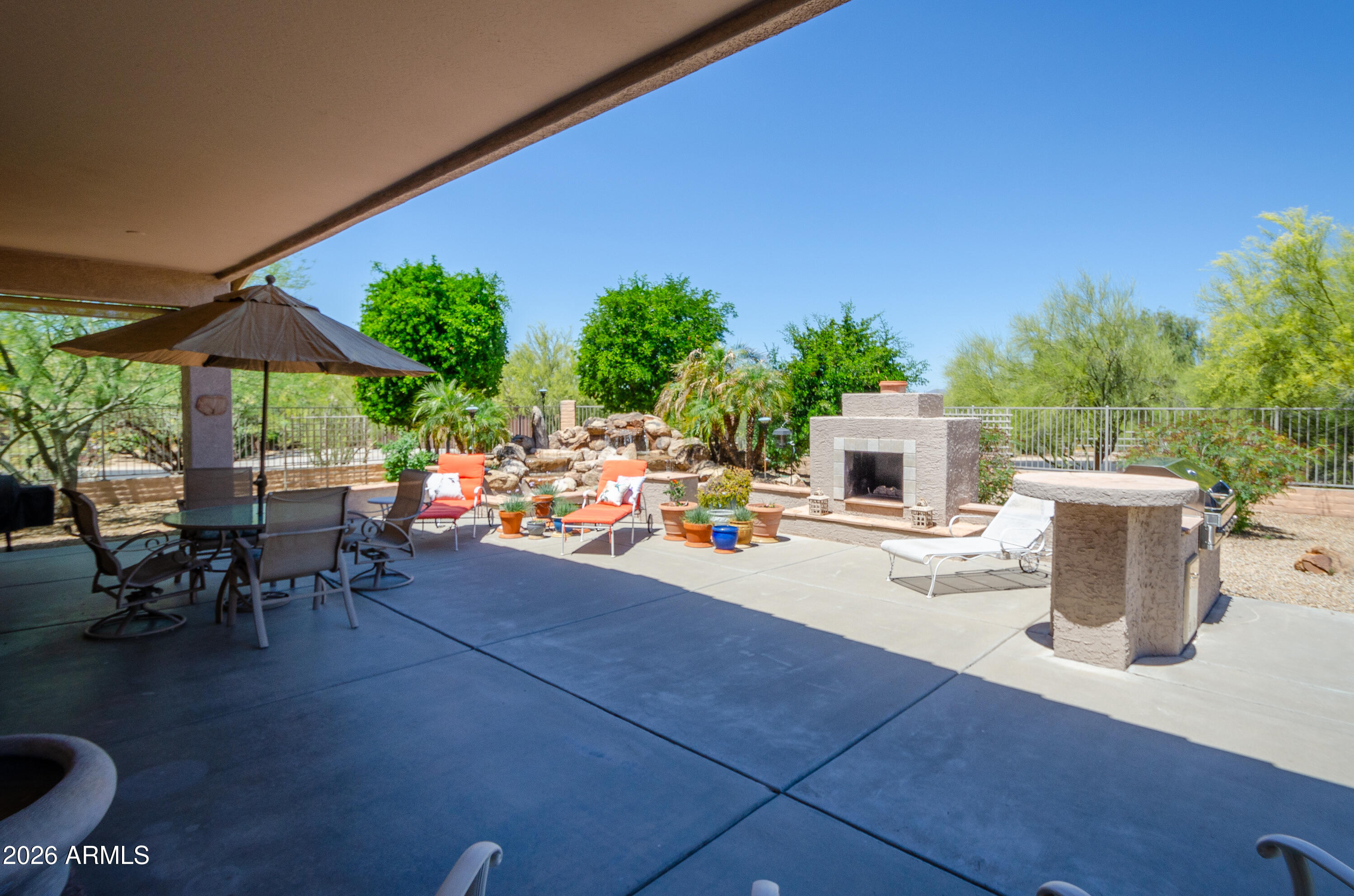5014 E SLEEPY RANCH Road