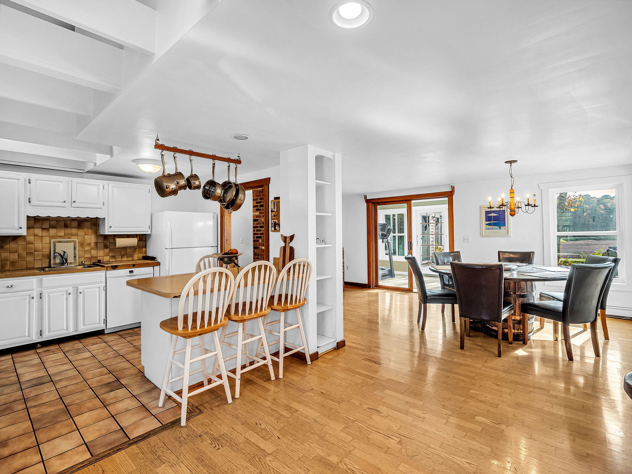 401 Weir Rd Road