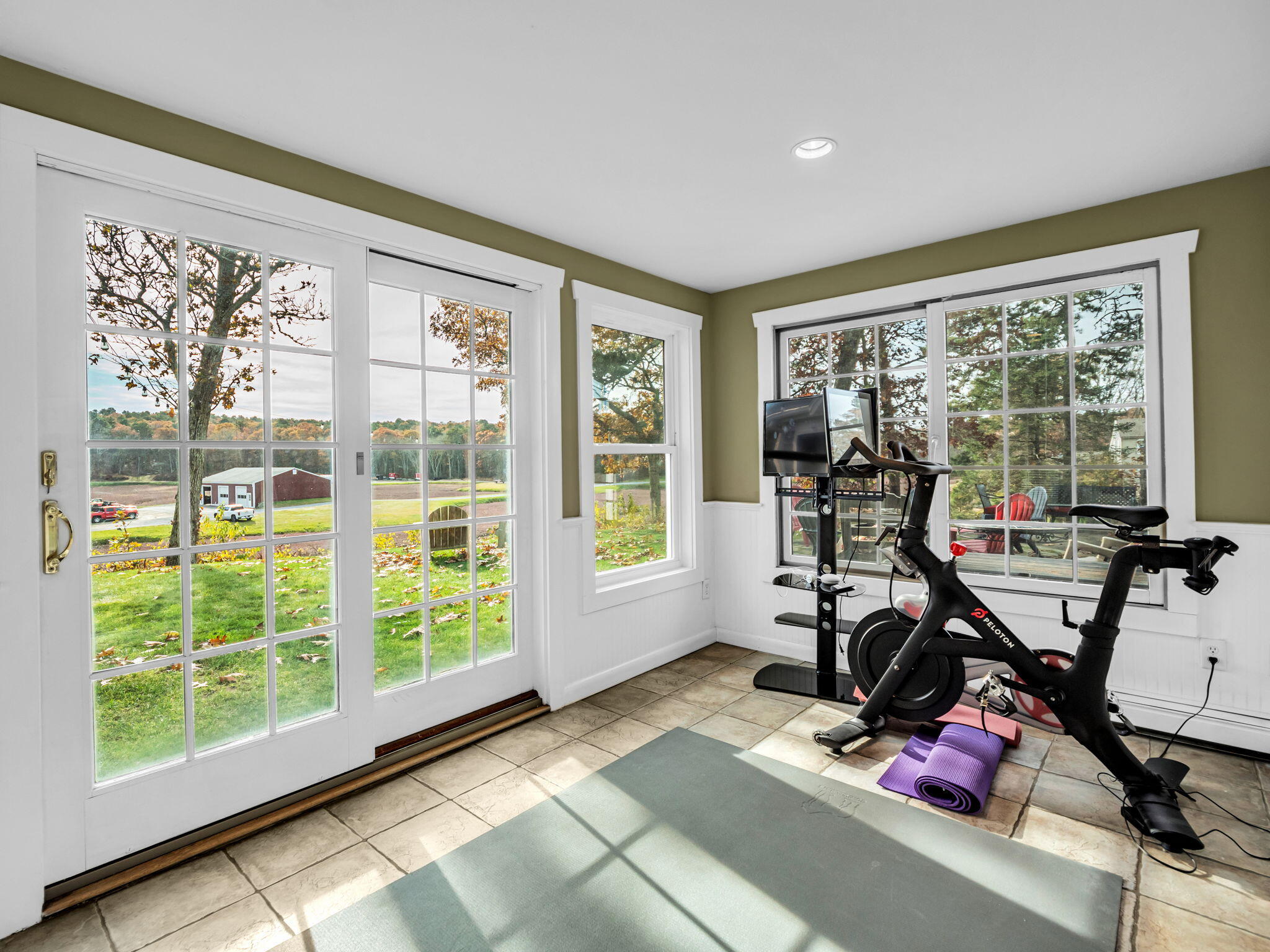 401 Weir Rd Road