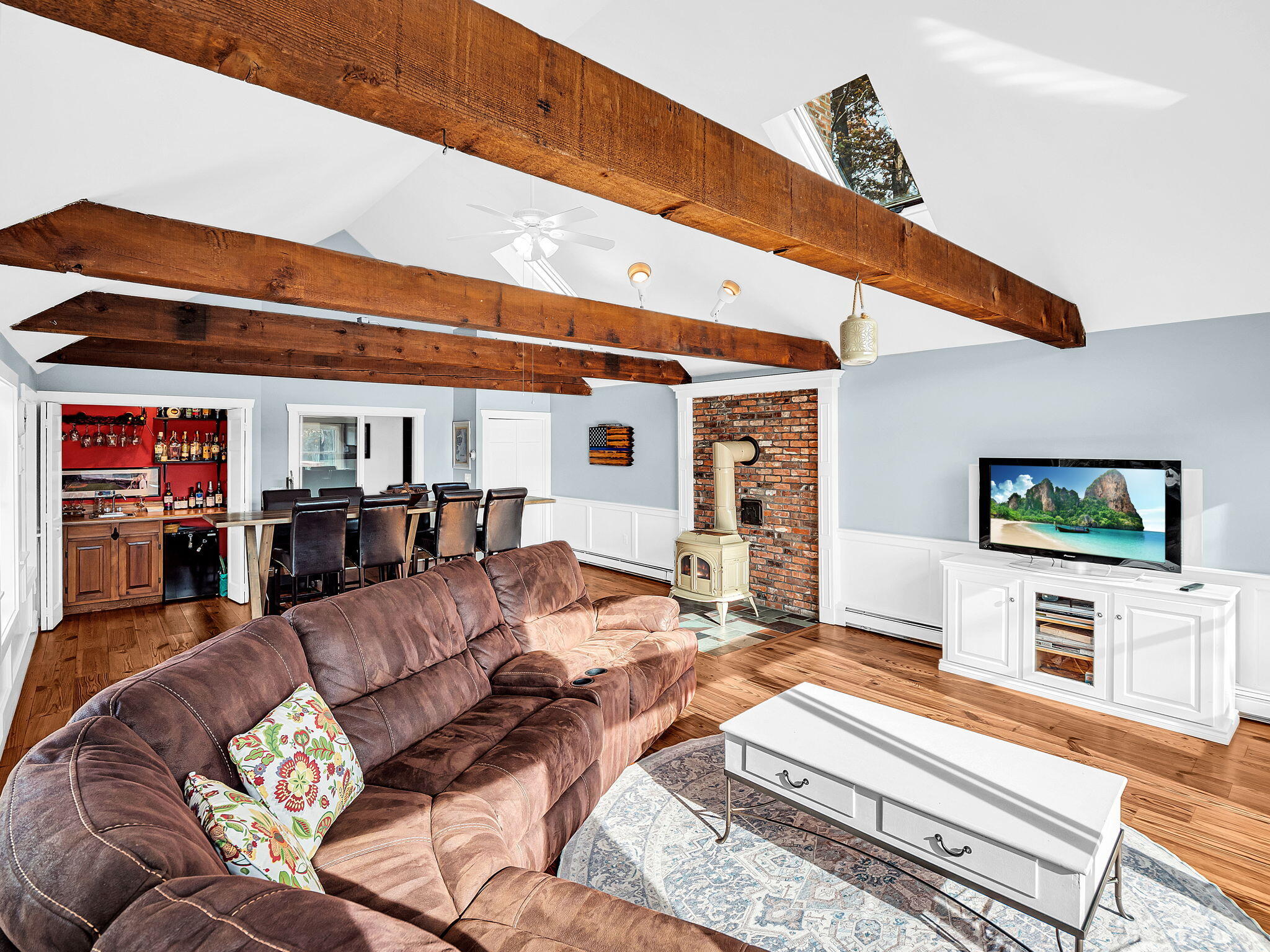 401 Weir Rd Road