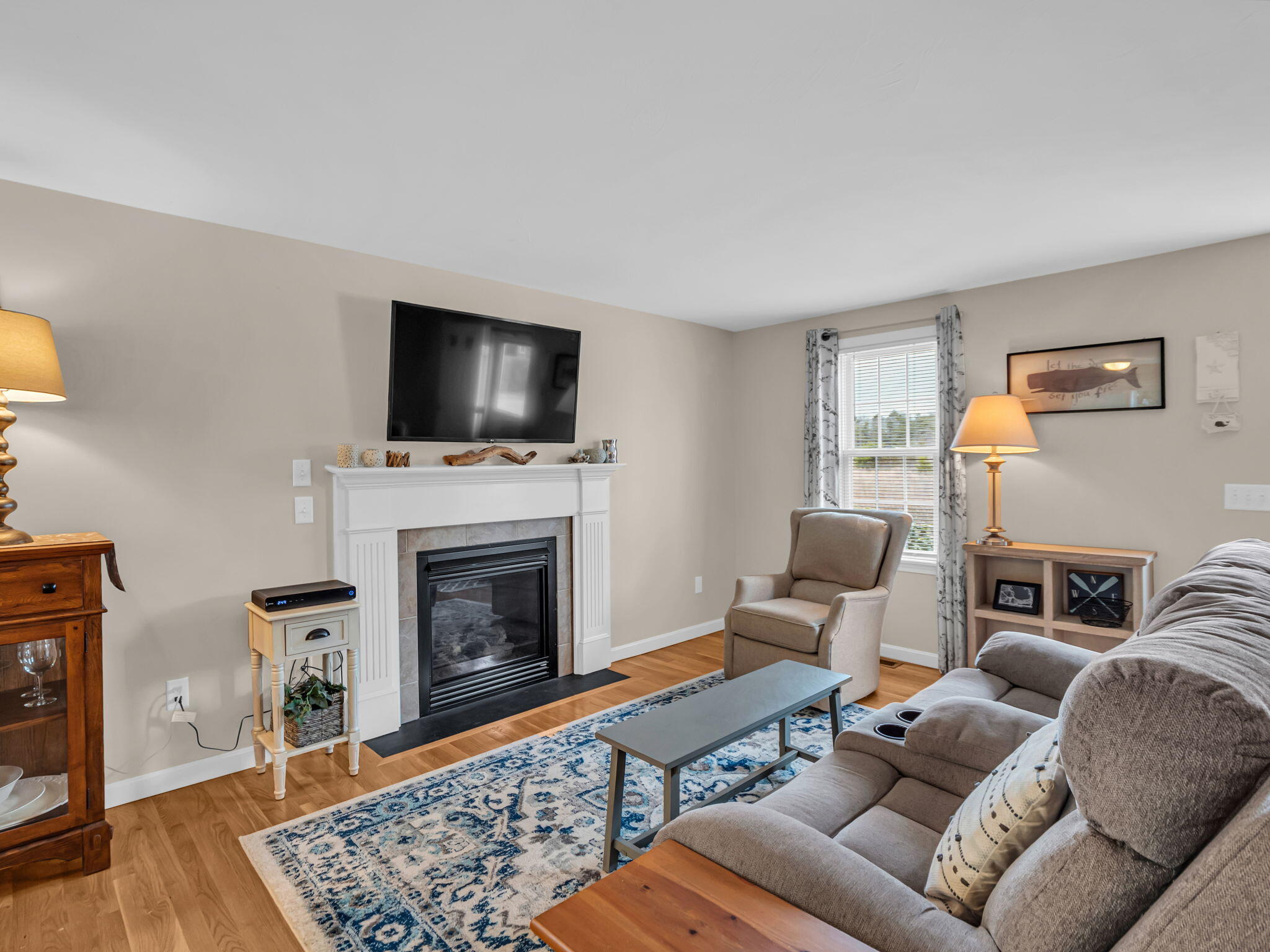 121 Camp St # 82
