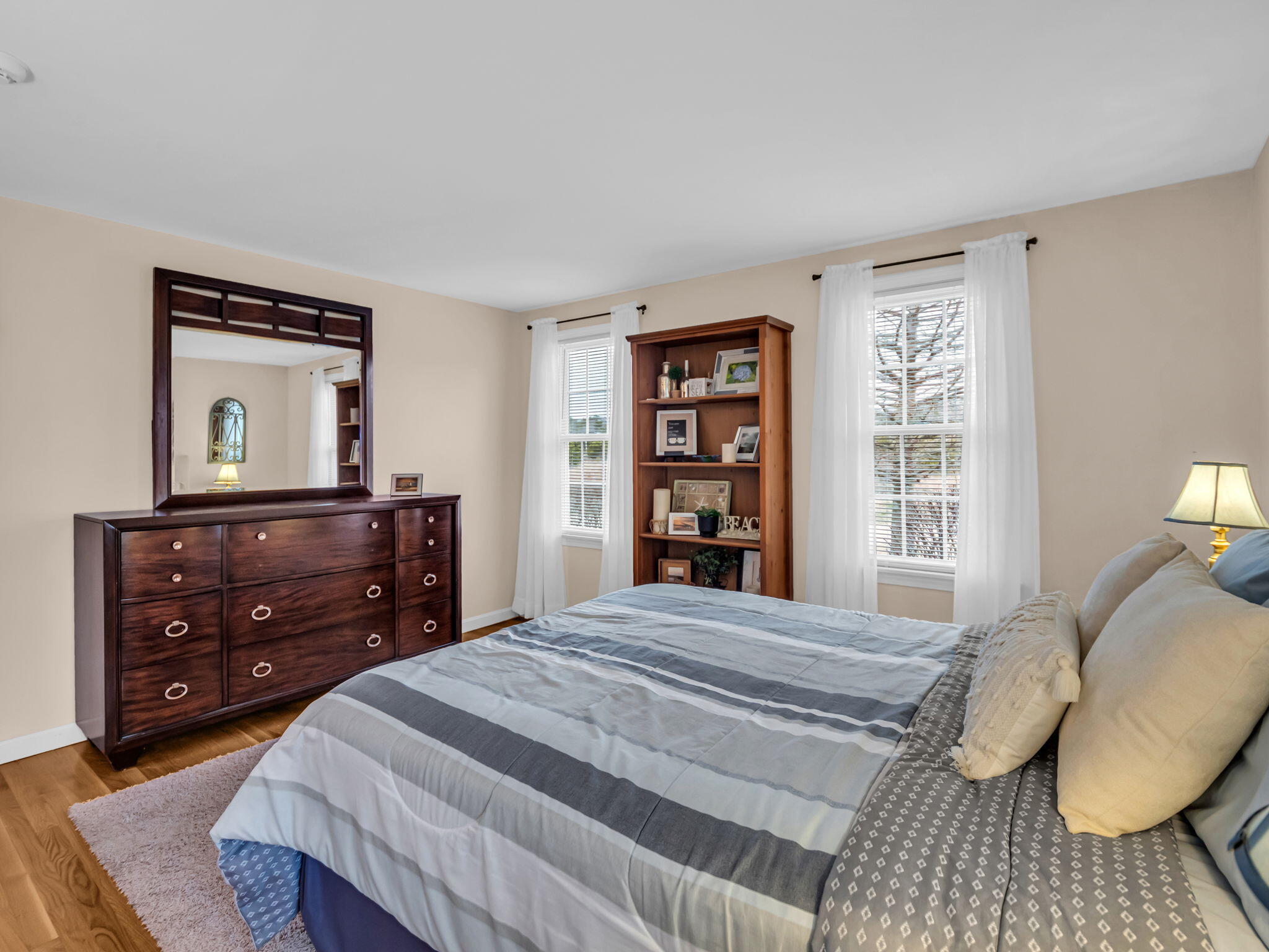 121 Camp St # 82