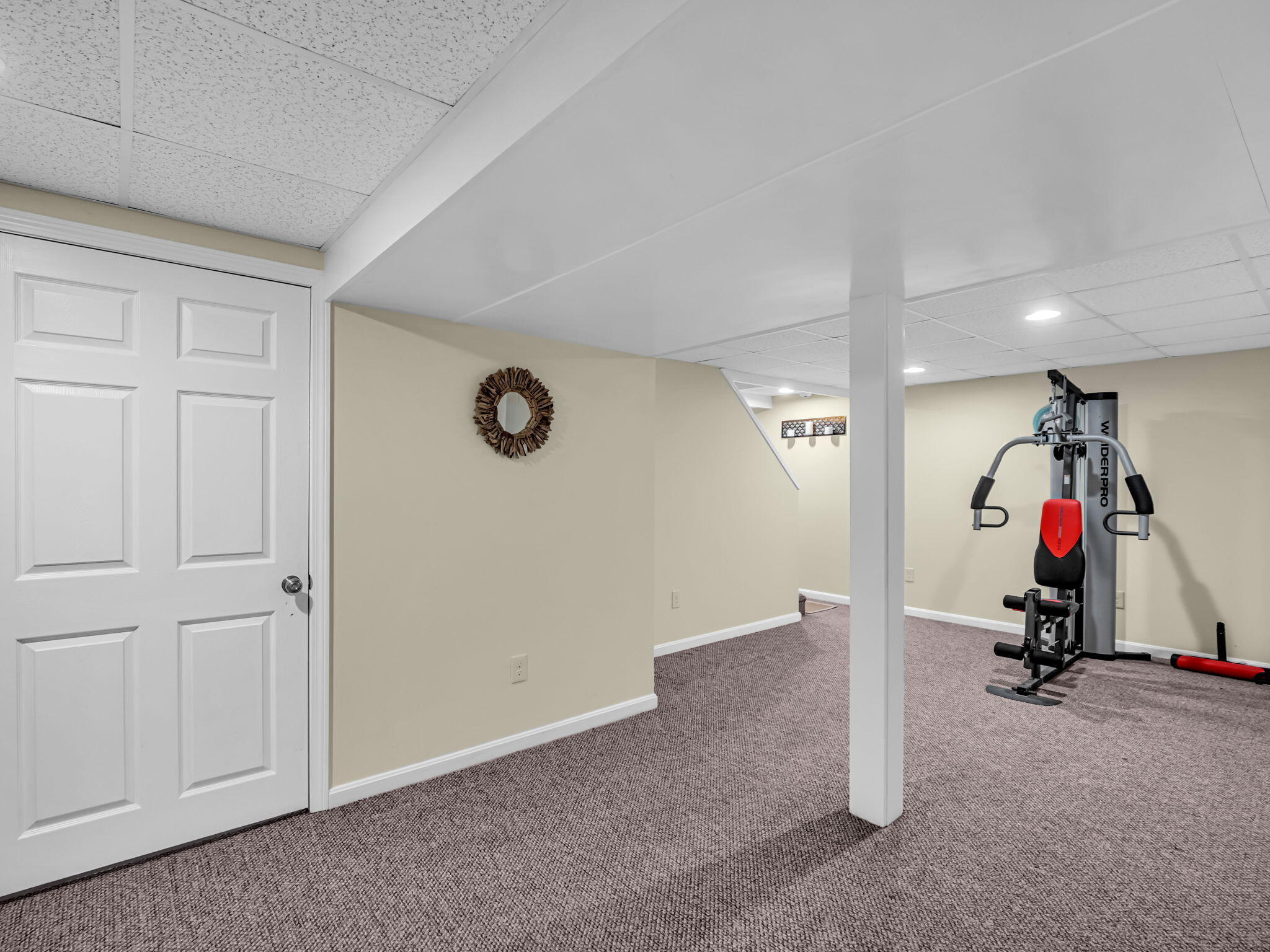 121 Camp St # 82