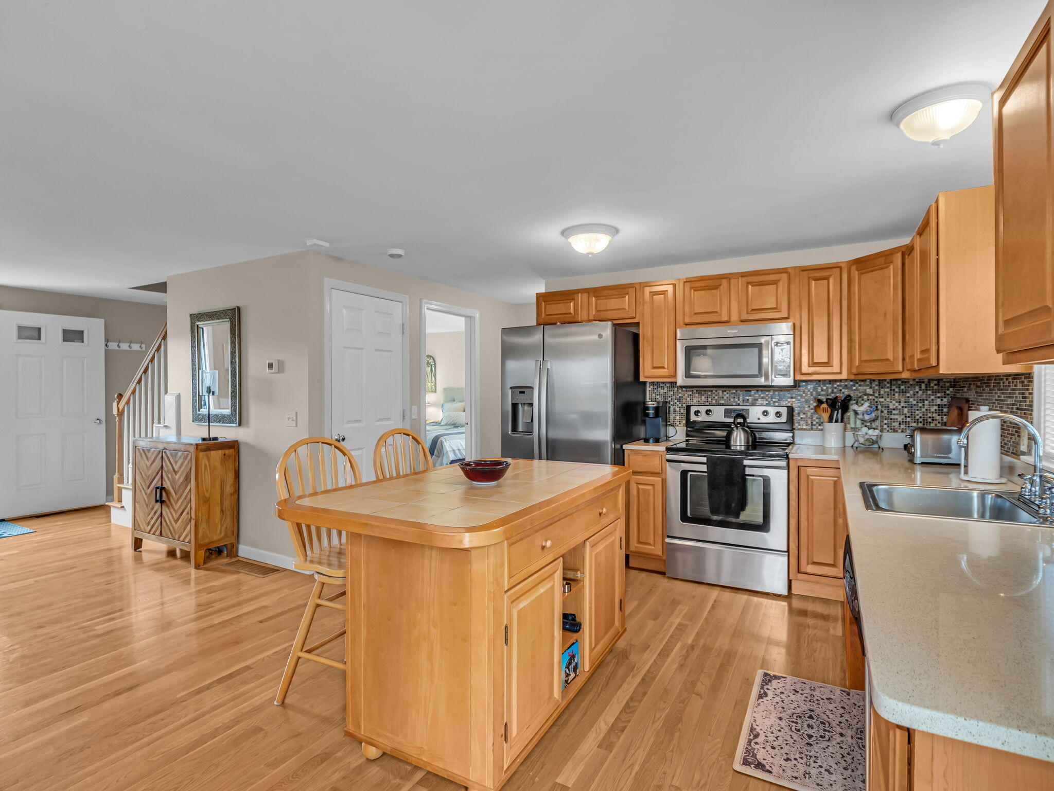 121 Camp St # 82