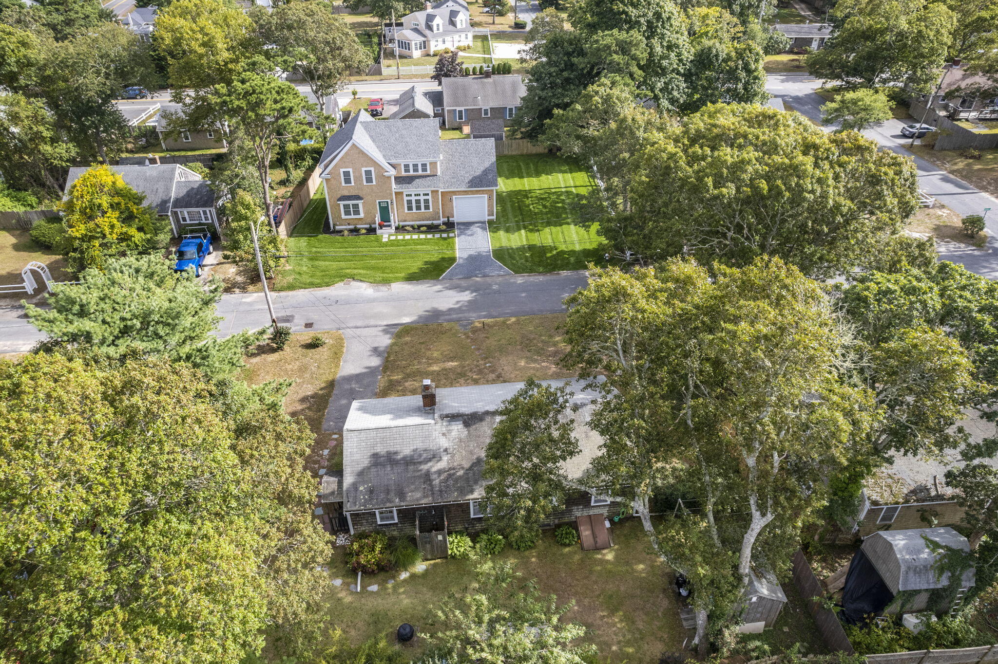 6 Lauries Ln