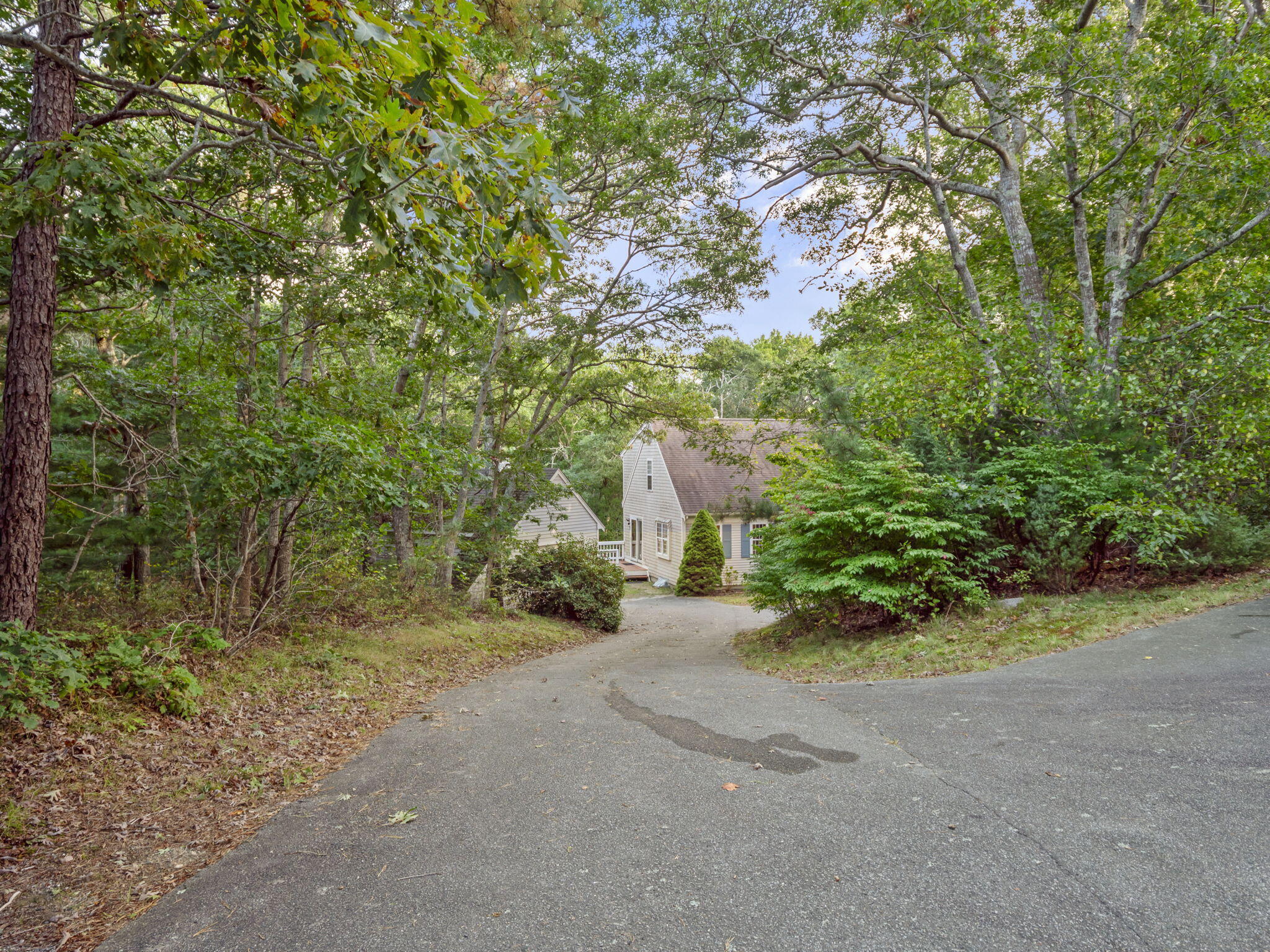 164 Great Hill Dr