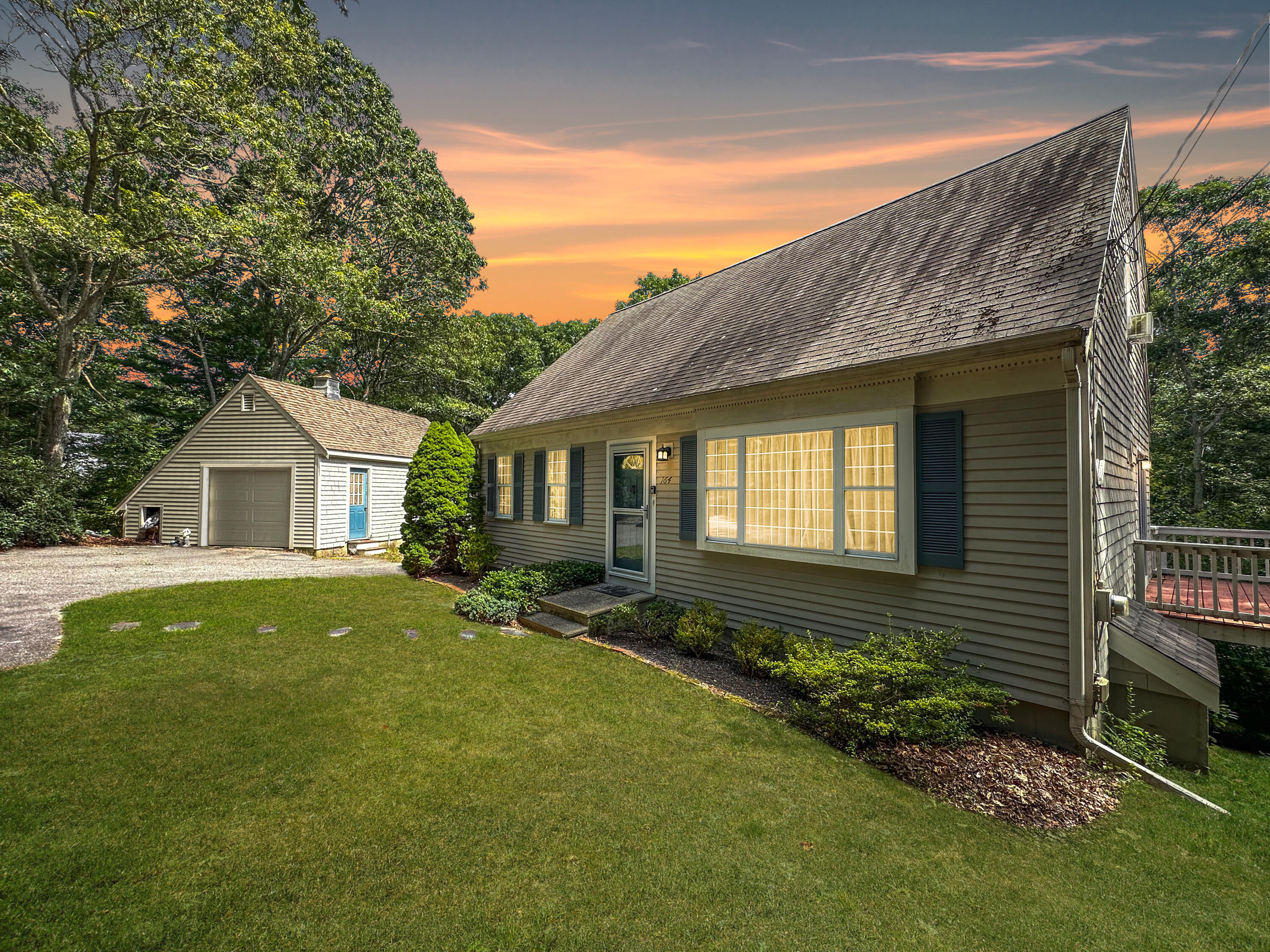 164 Great Hill Dr