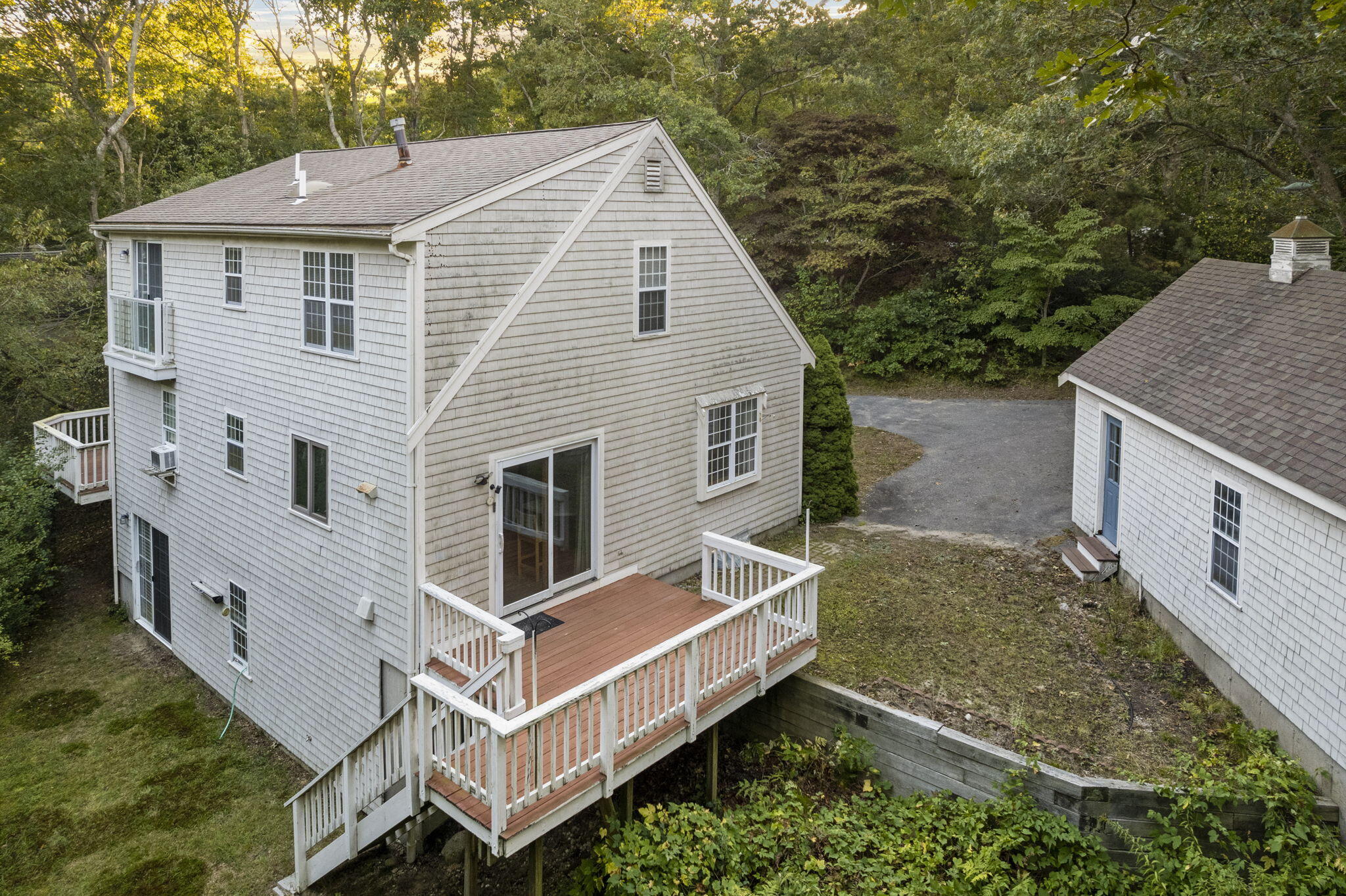 164 Great Hill Dr