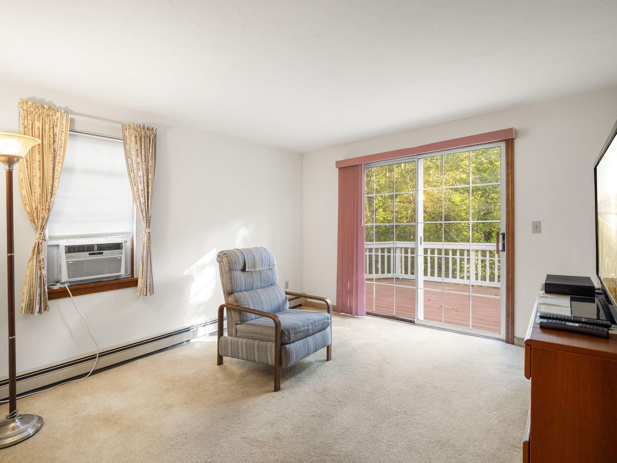 164 Great Hill Dr