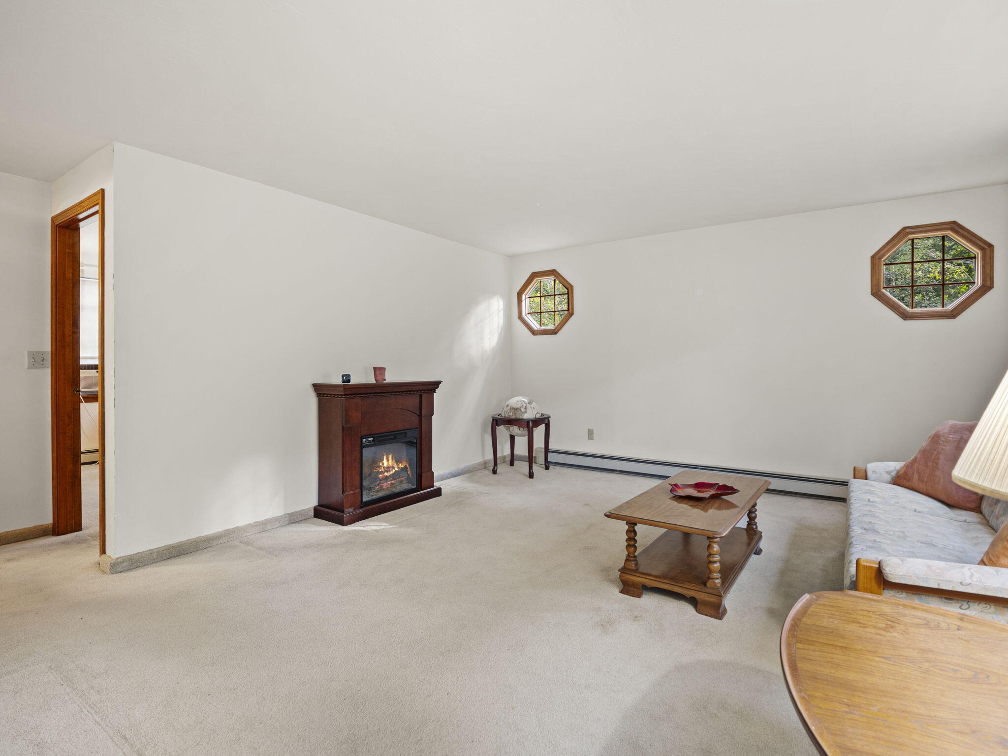 164 Great Hill Dr
