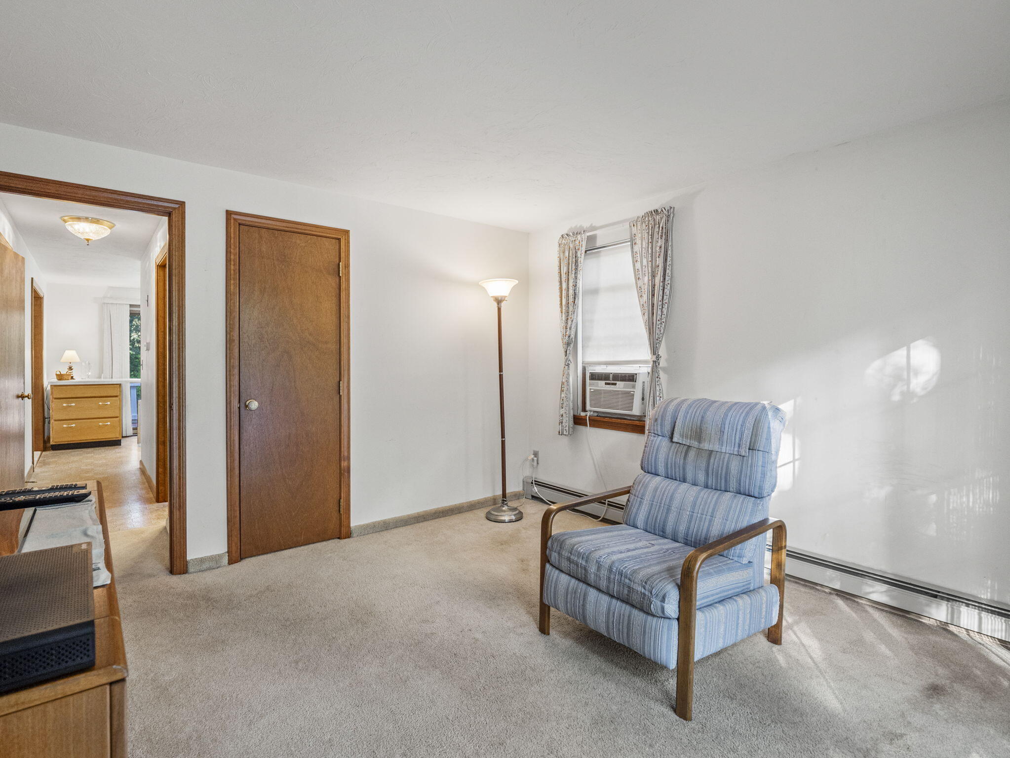 164 Great Hill Dr