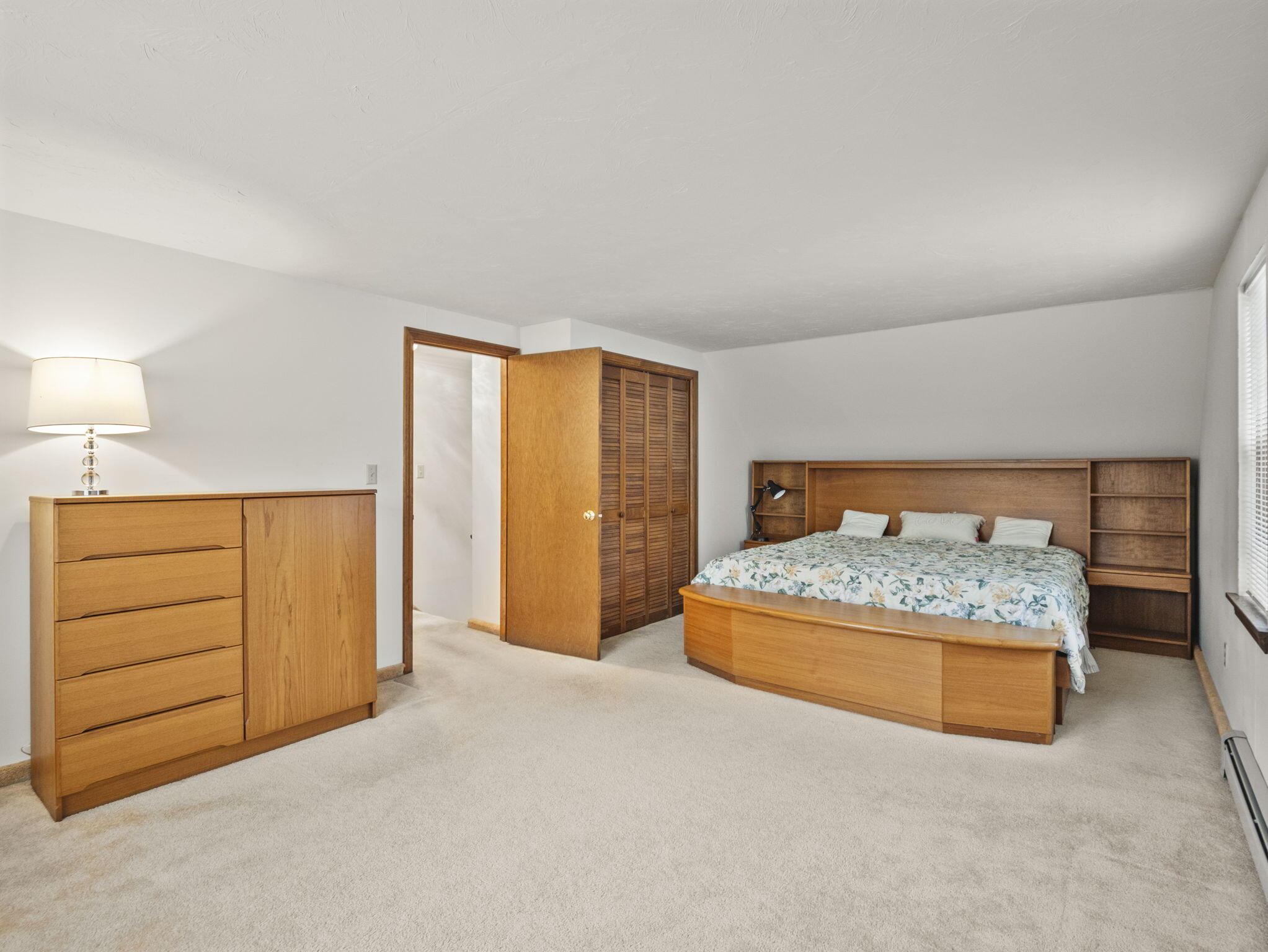 164 Great Hill Dr