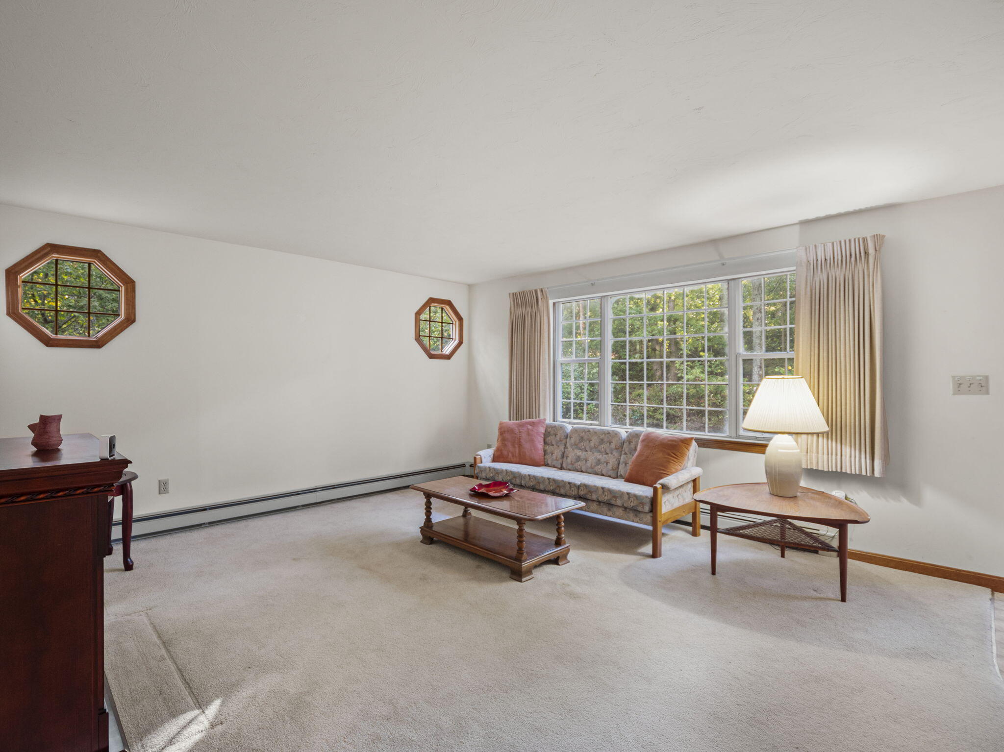 164 Great Hill Dr