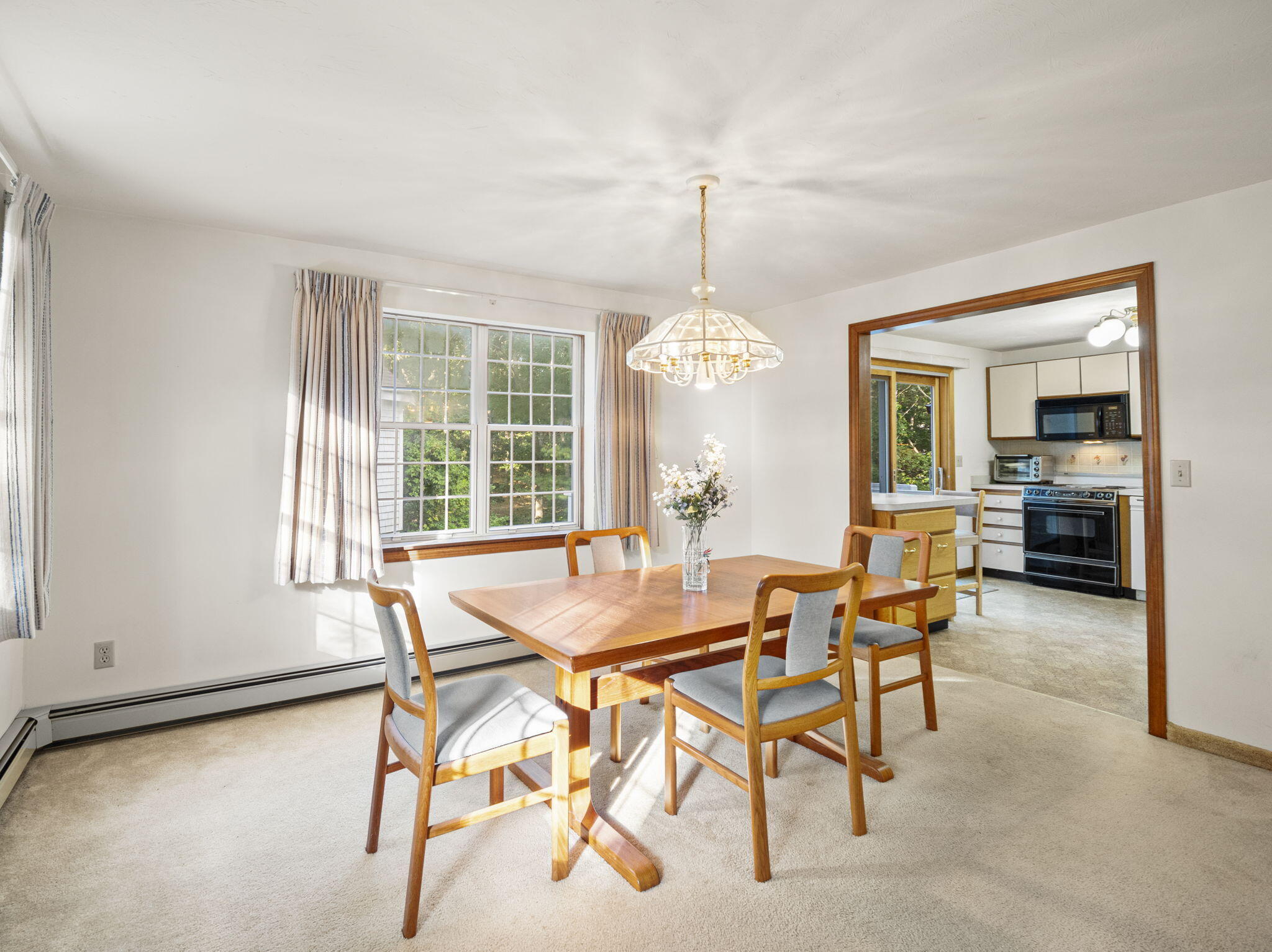 164 Great Hill Dr