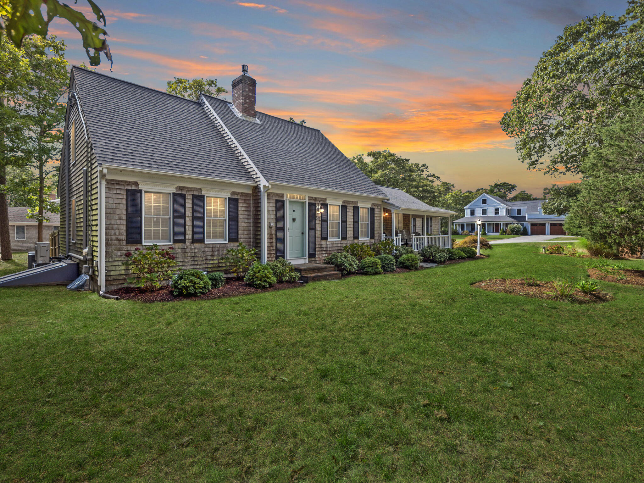 667 Queen Anne Rd
