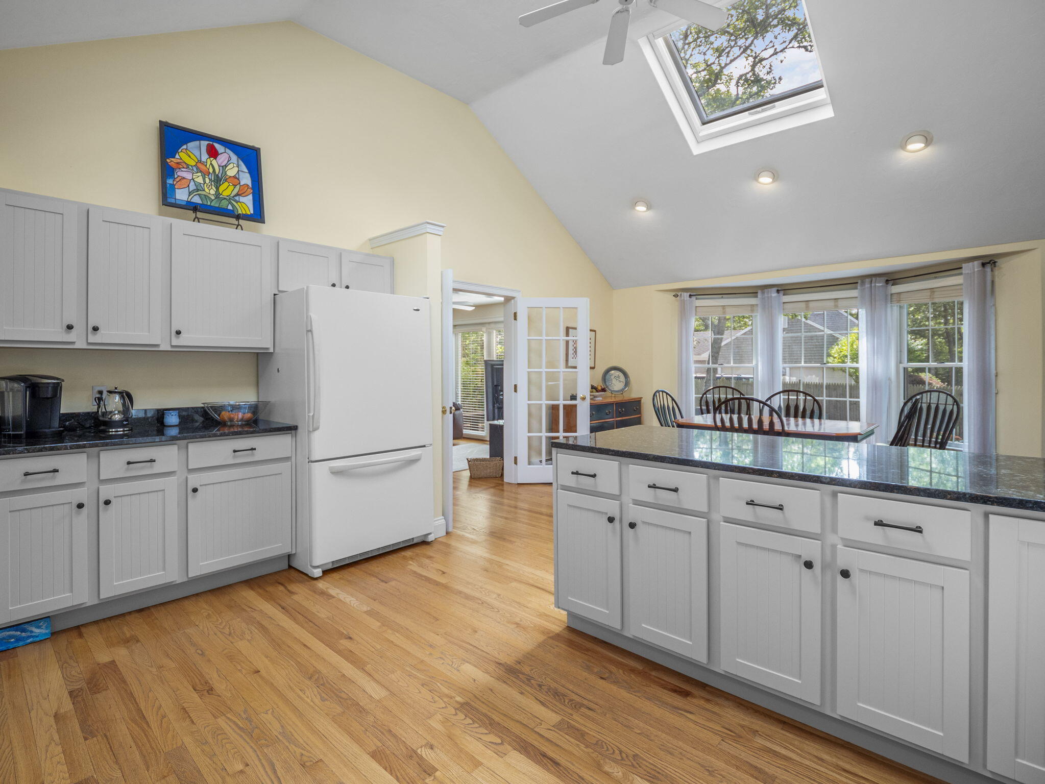 667 Queen Anne Rd