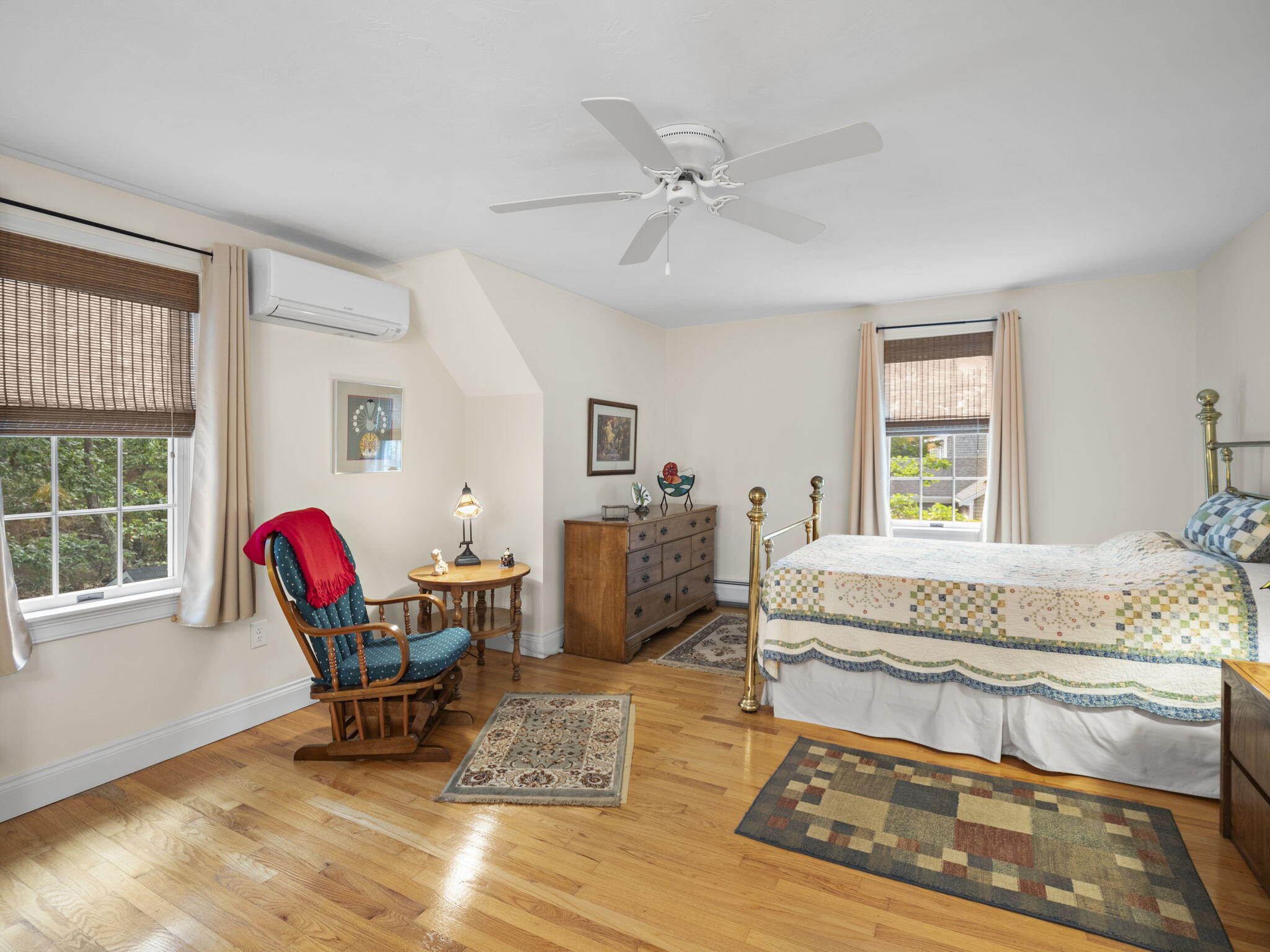 667 Queen Anne Rd