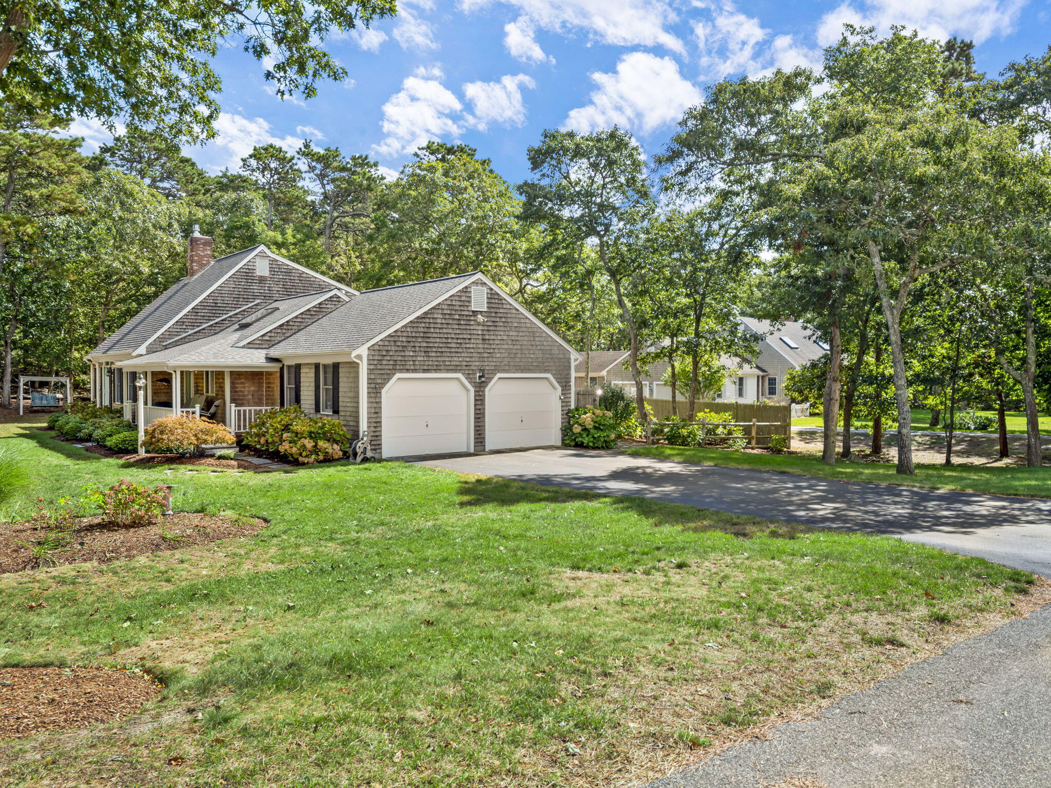 667 Queen Anne Rd
