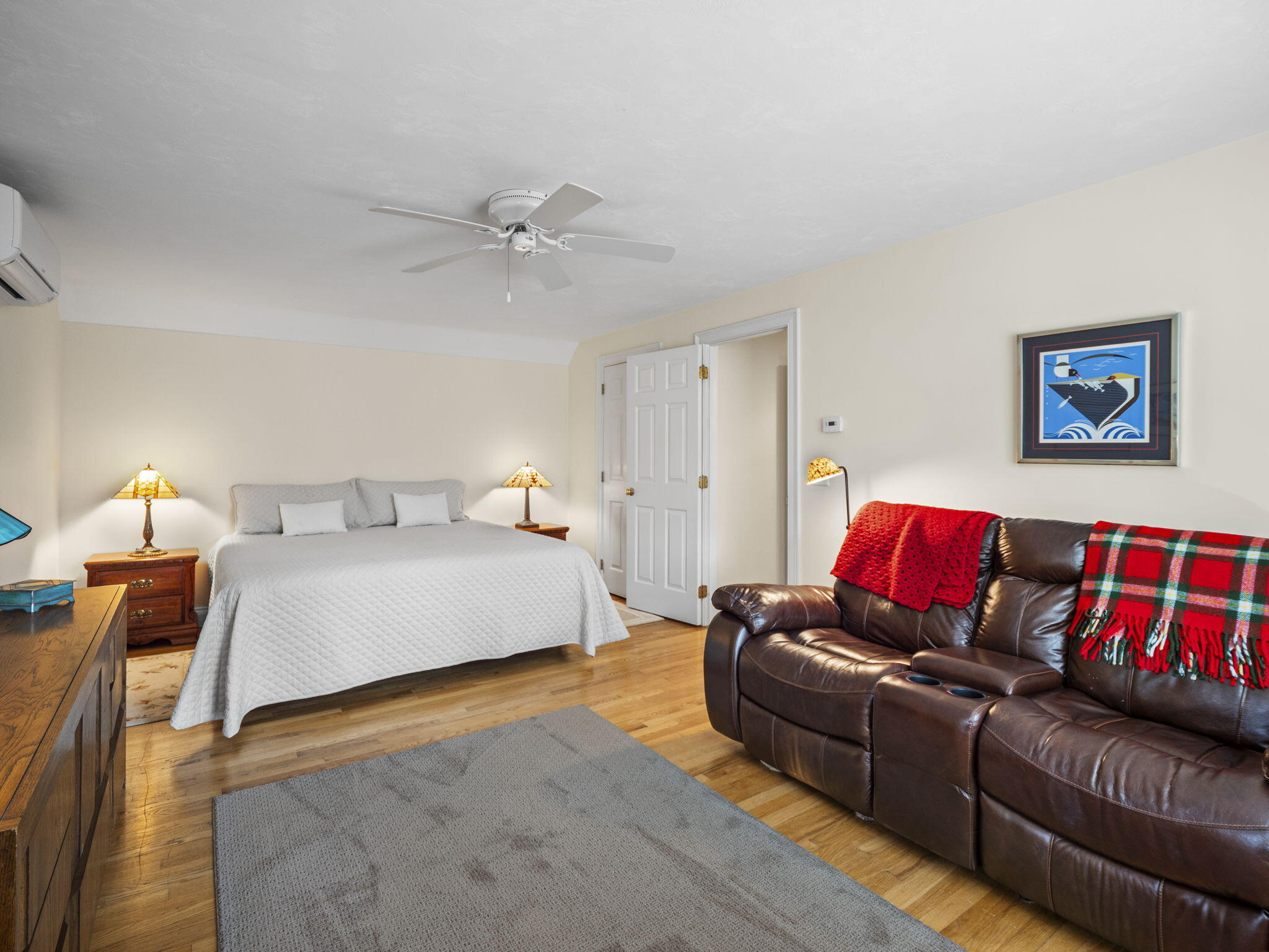 667 Queen Anne Rd