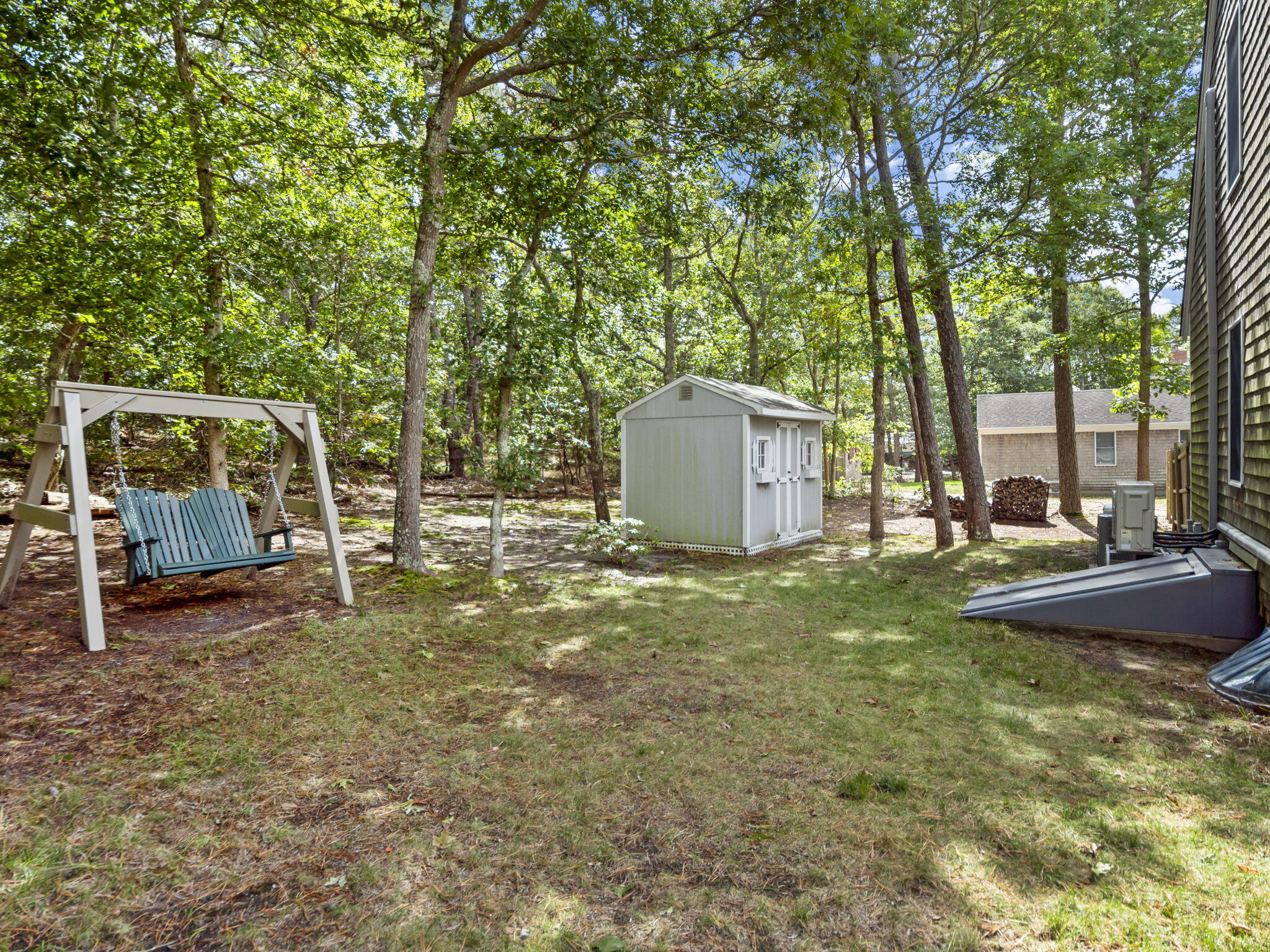 667 Queen Anne Rd