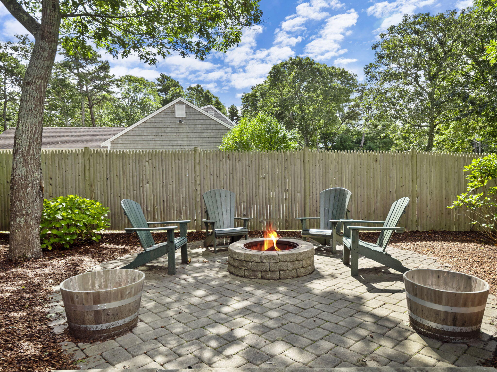 667 Queen Anne Rd
