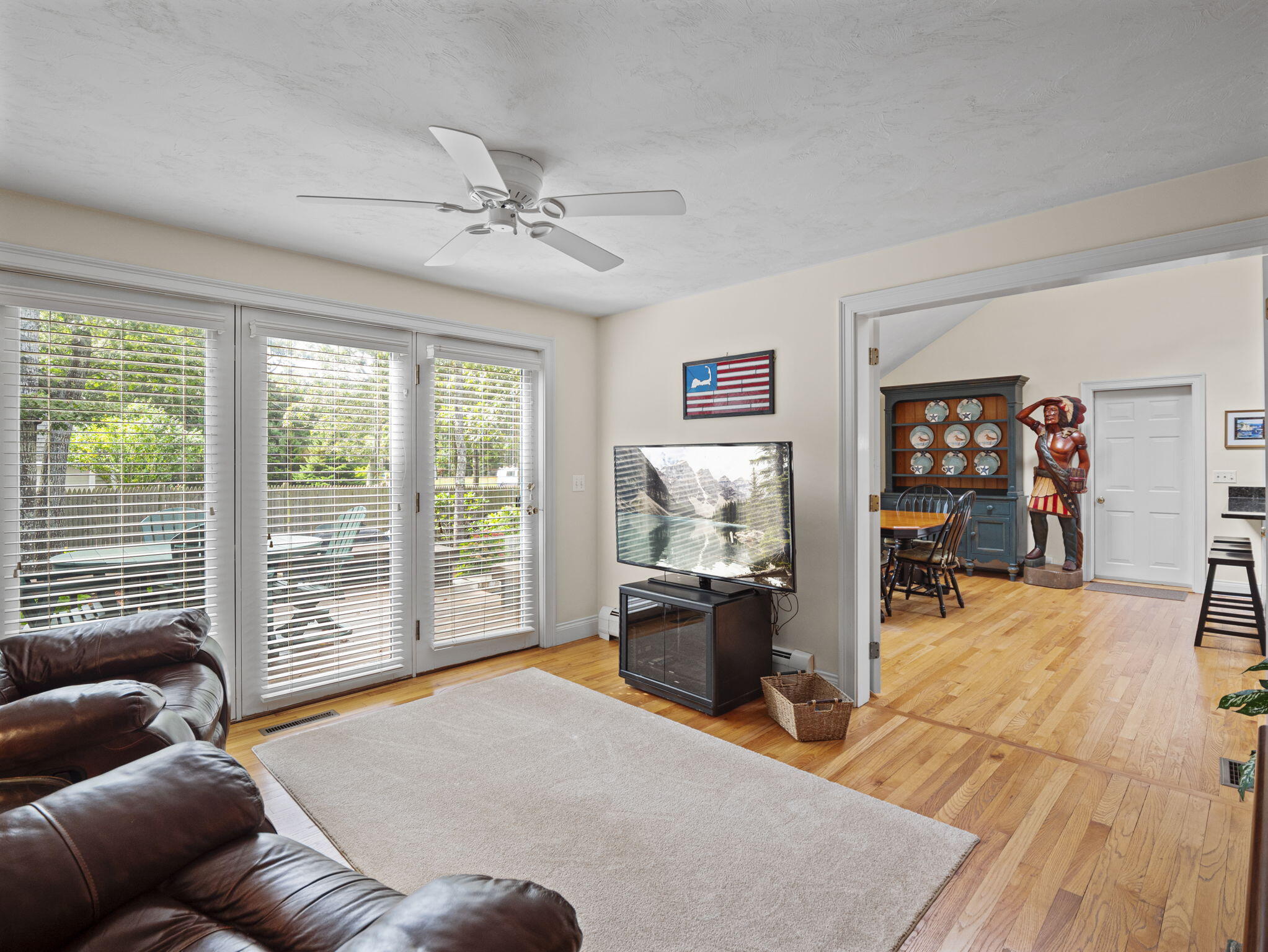 667 Queen Anne Rd