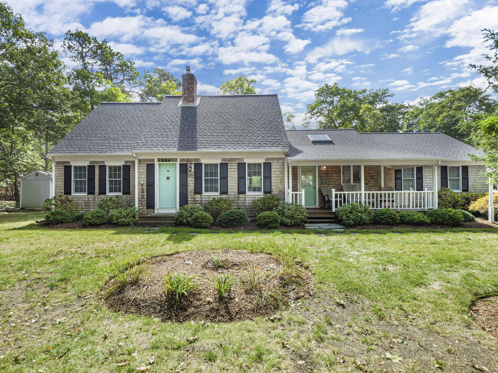 667 Queen Anne Rd