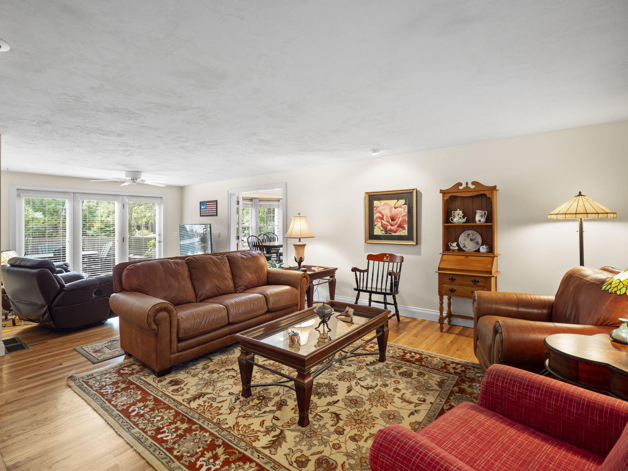 667 Queen Anne Rd