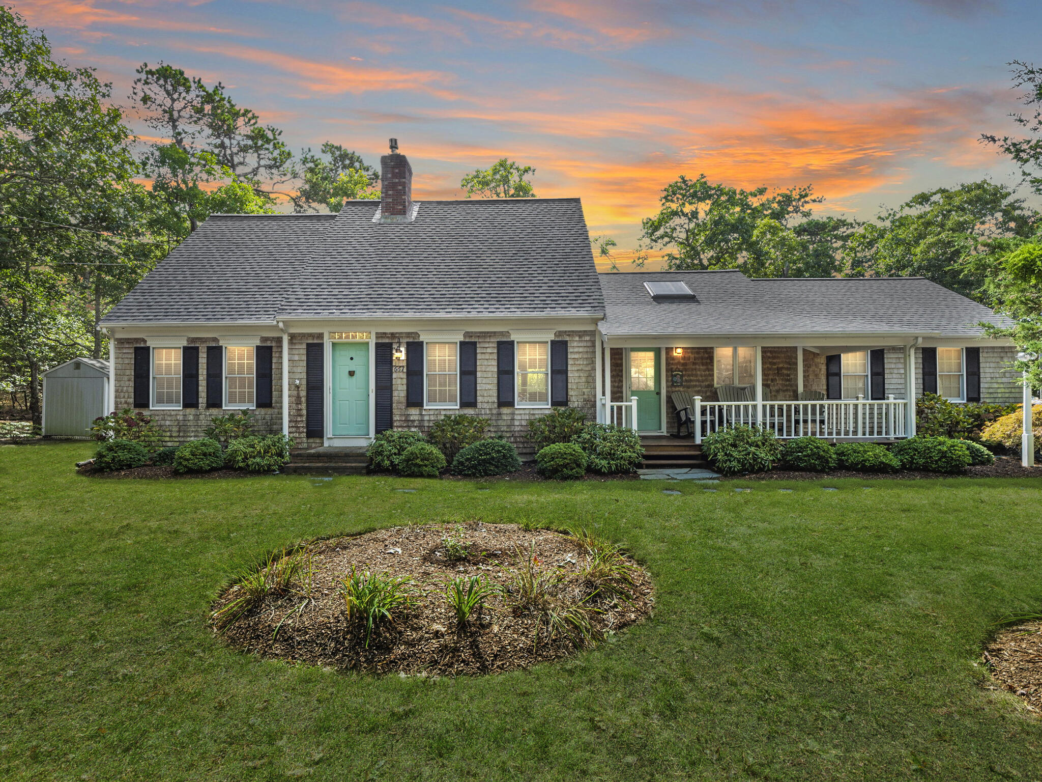 667 Queen Anne Rd