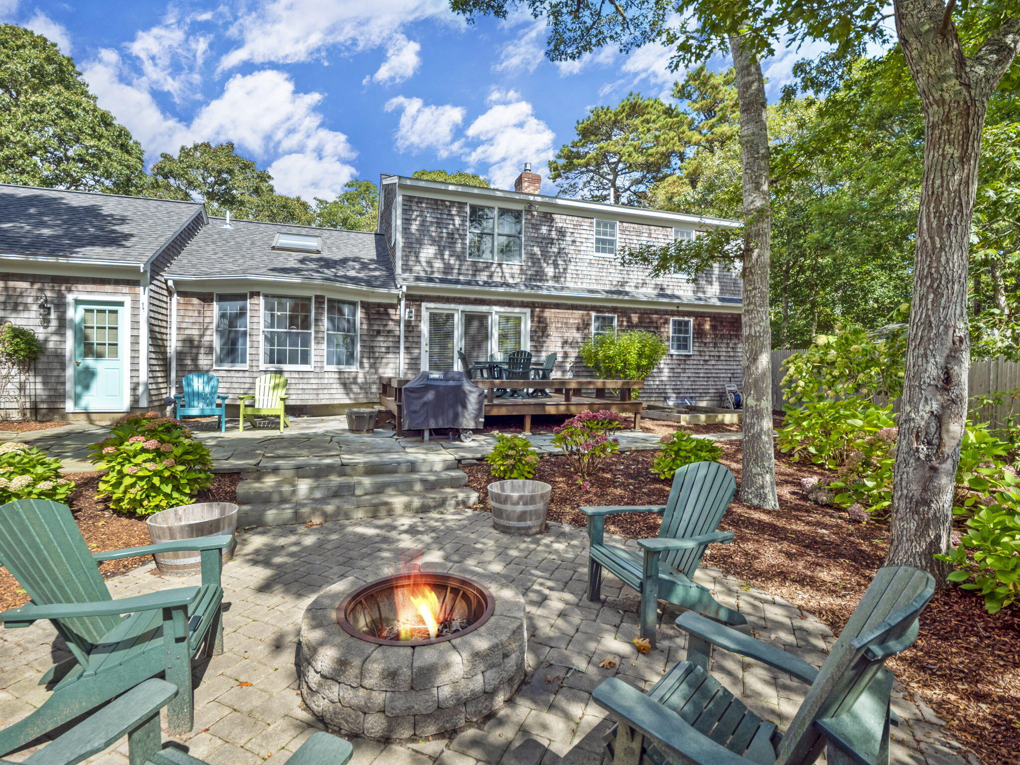 667 Queen Anne Rd