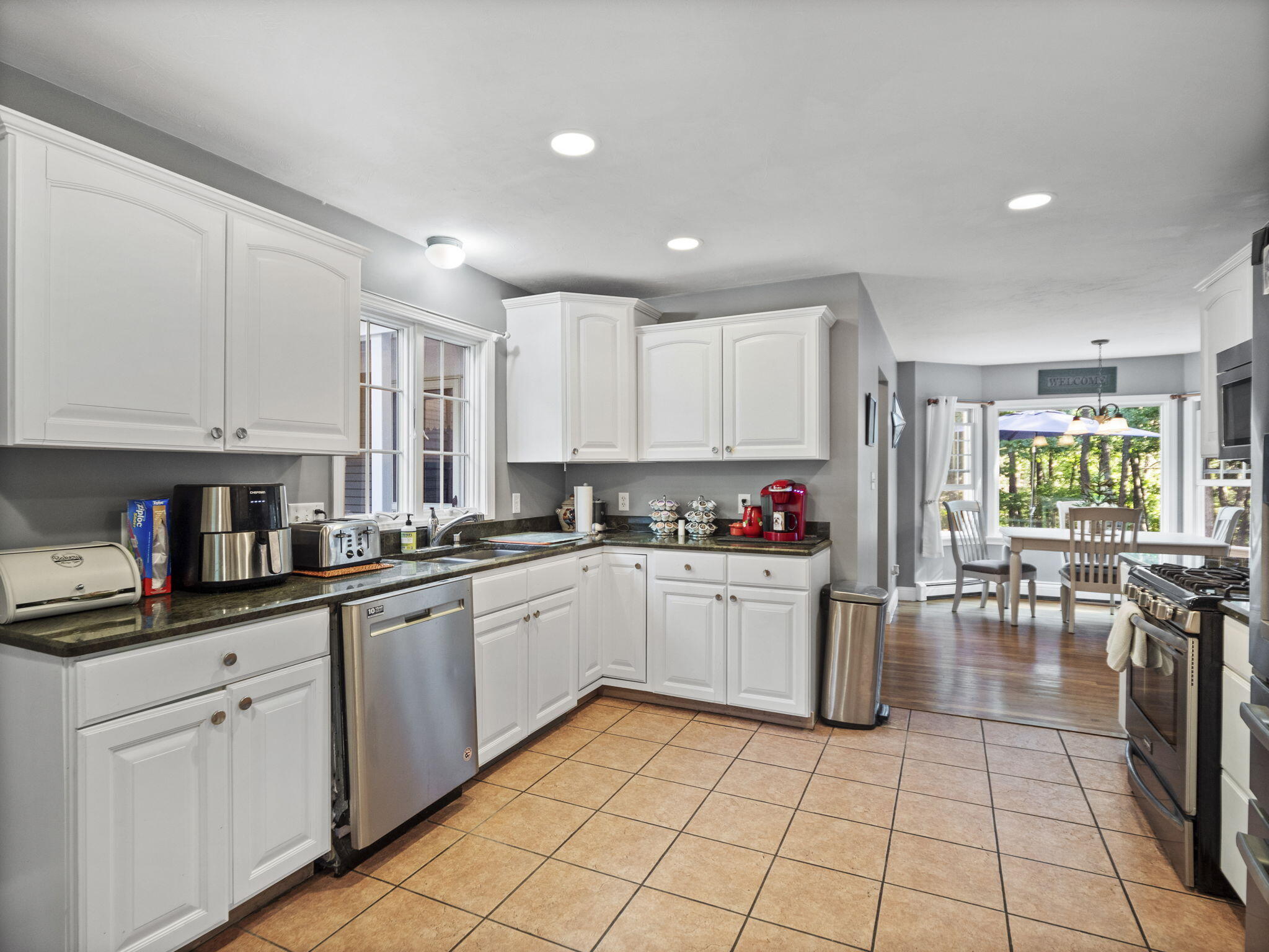 44 Juniper Ln