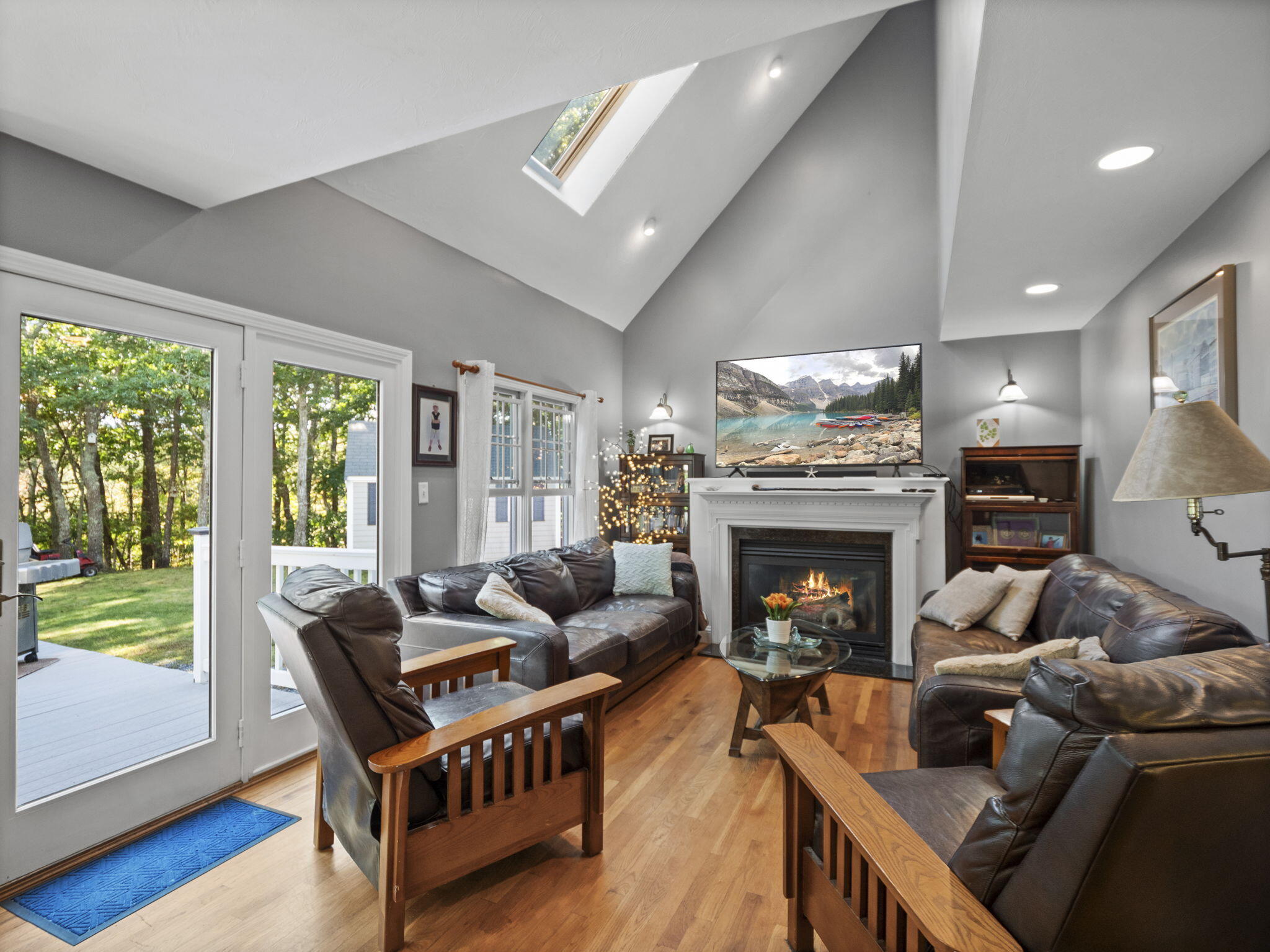 44 Juniper Ln