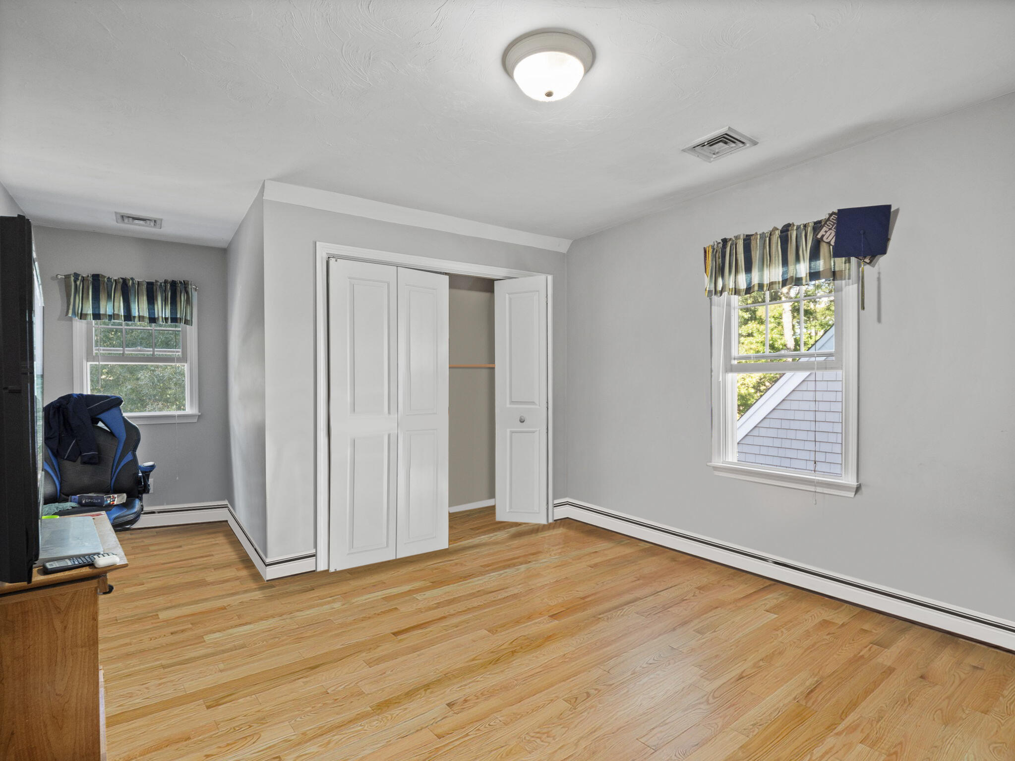 44 Juniper Ln