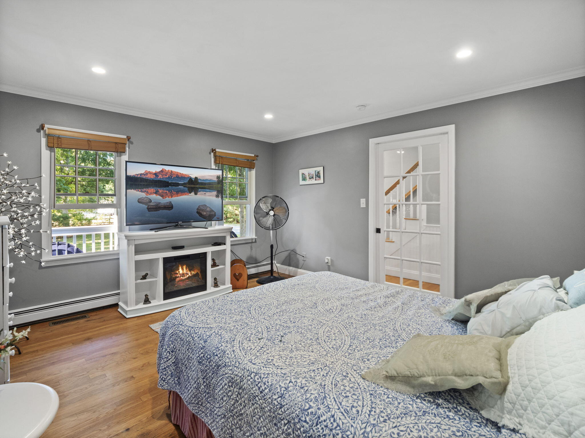 44 Juniper Ln