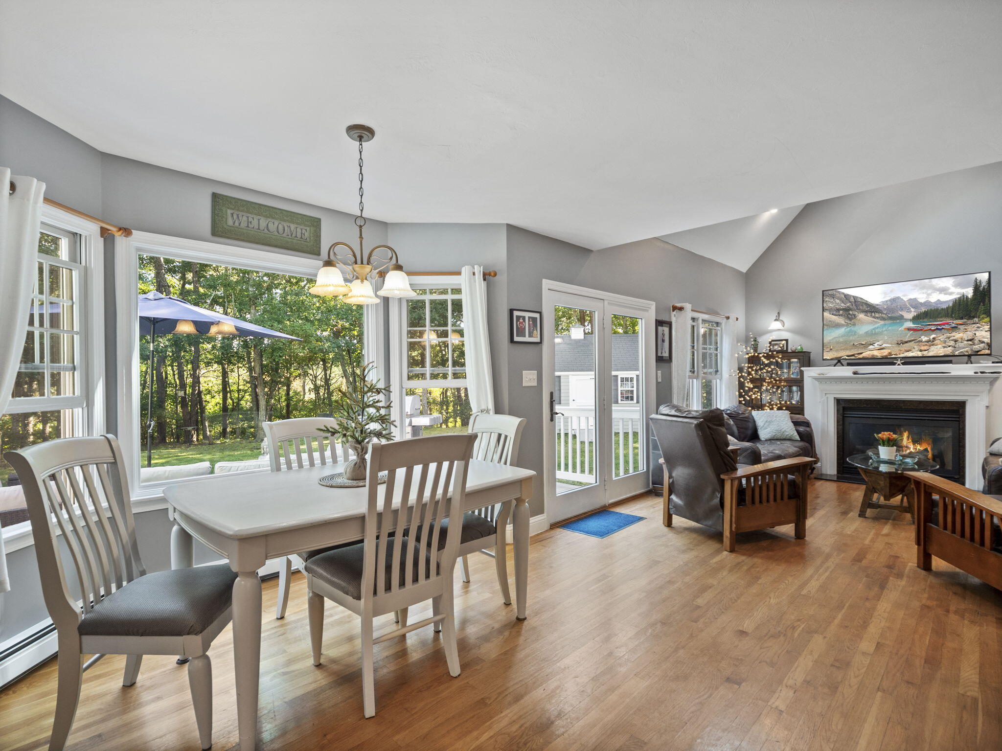 44 Juniper Ln