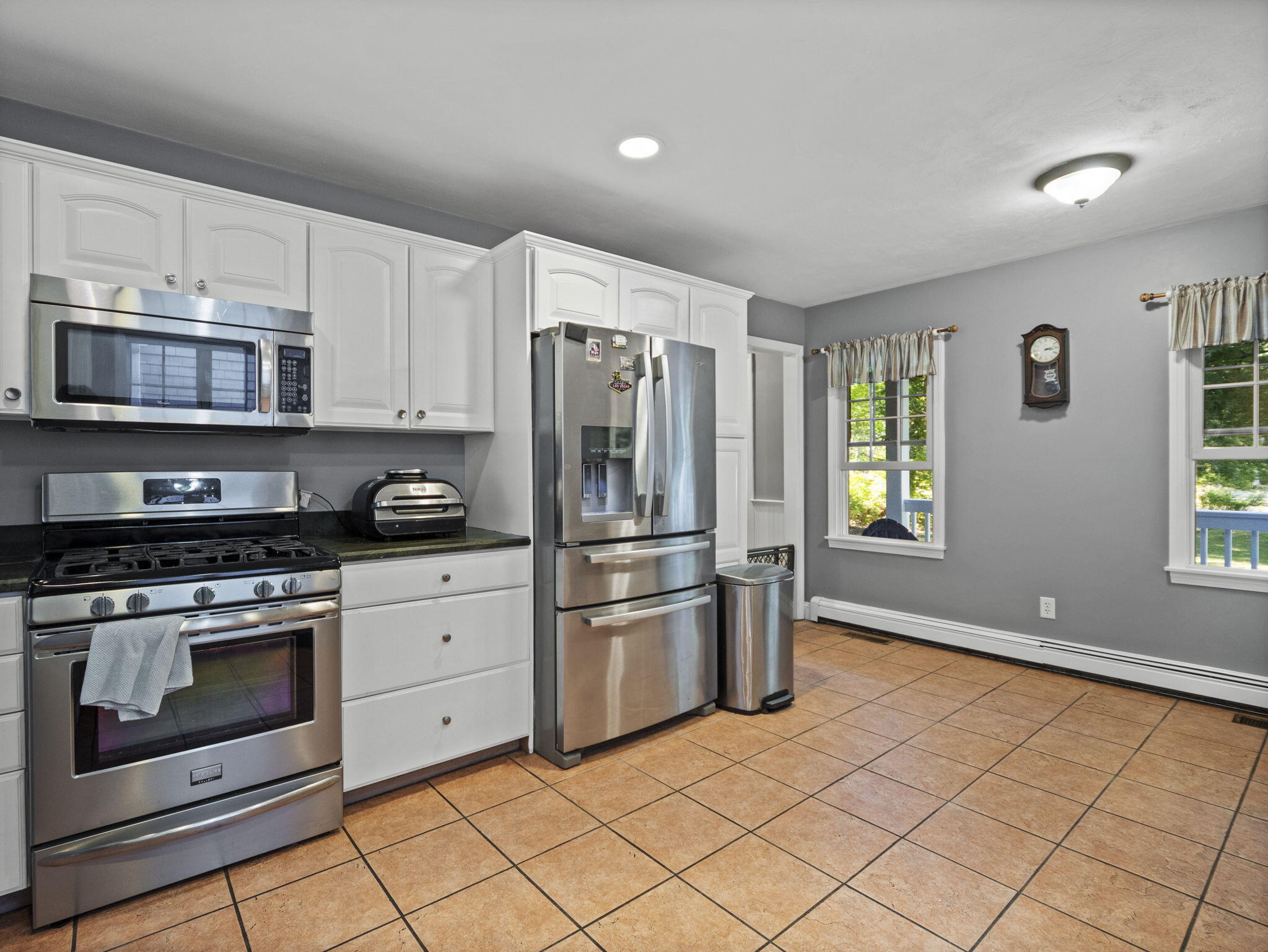 44 Juniper Ln