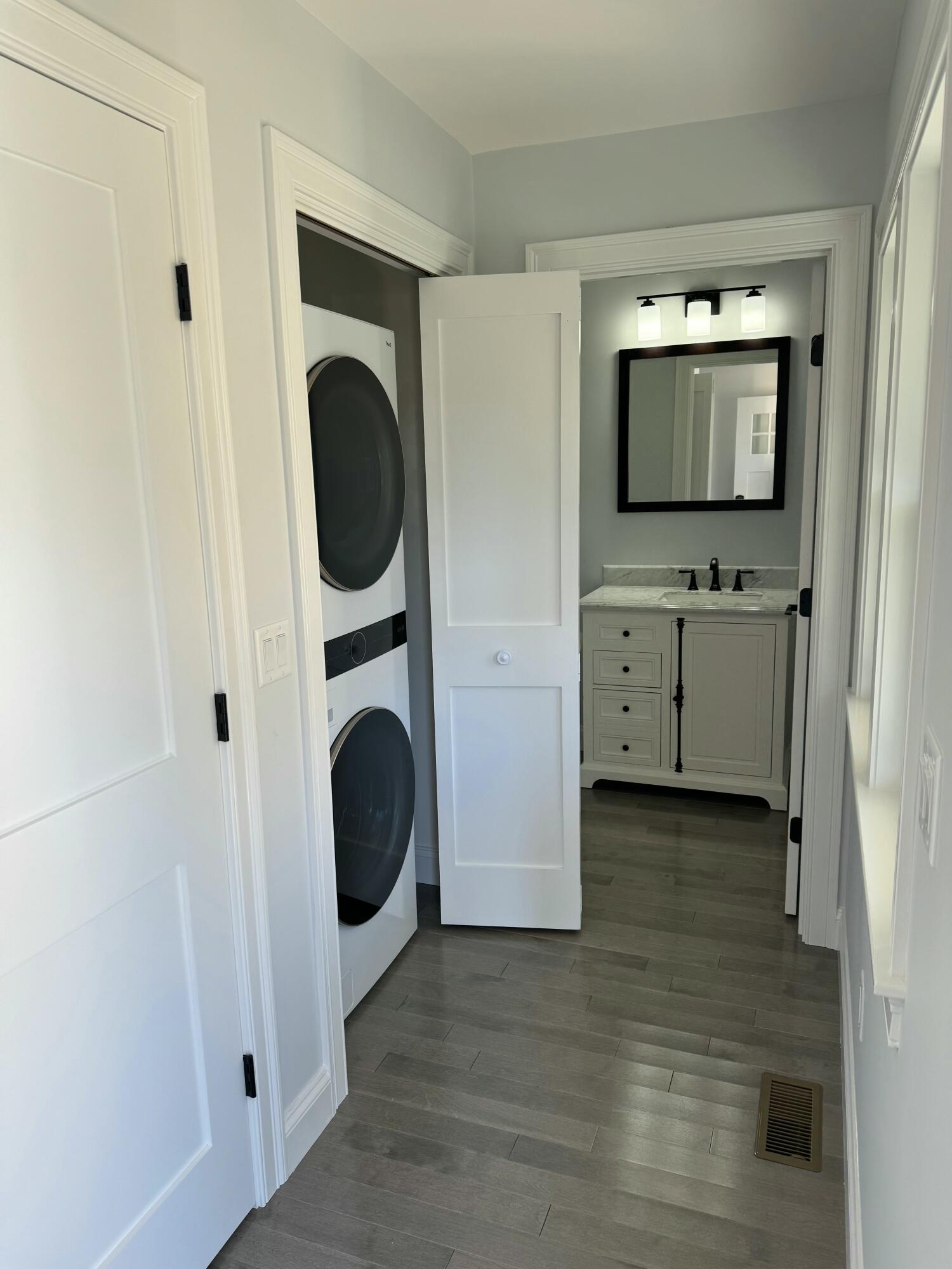 33 Buttonwood Rd