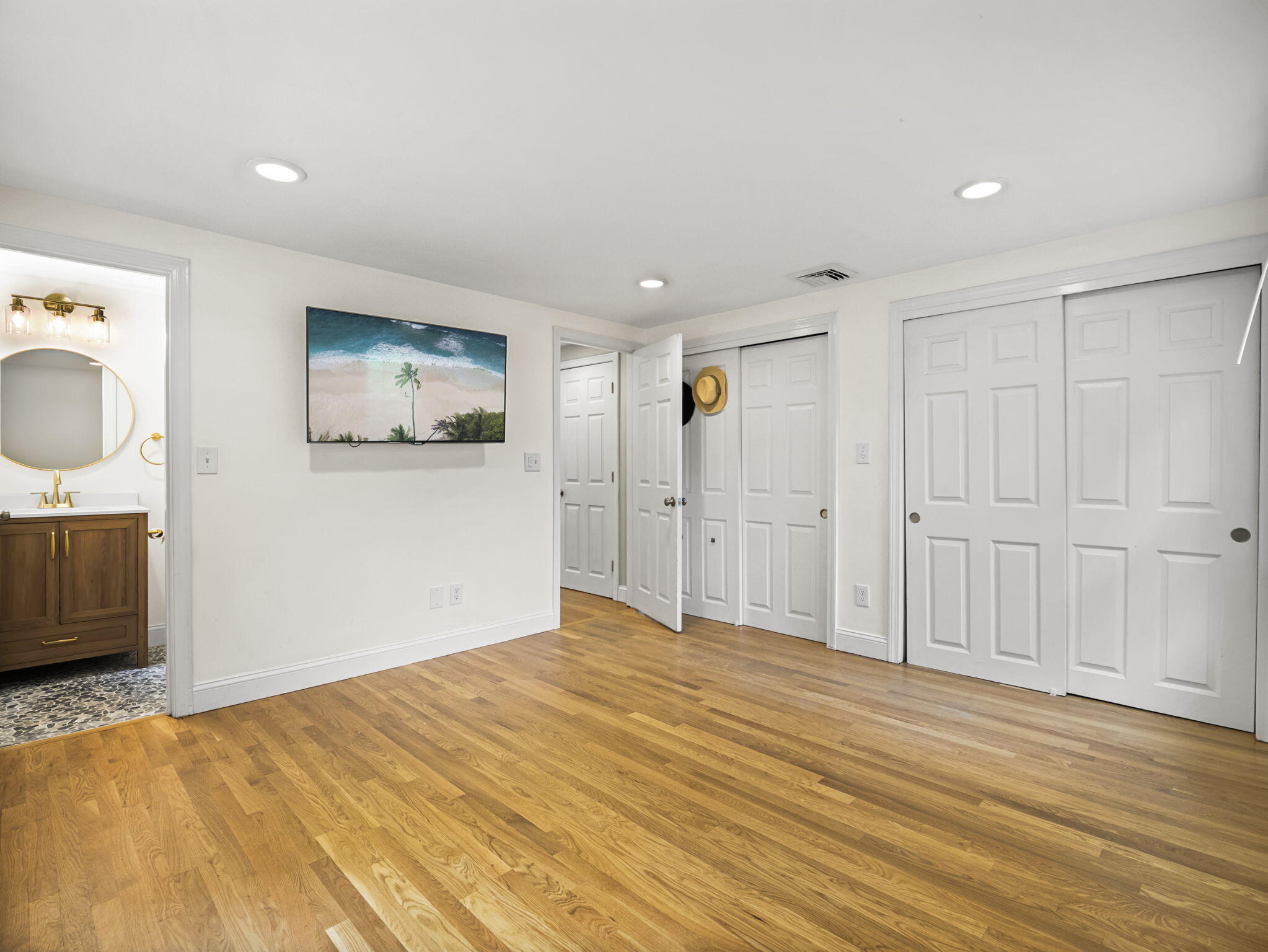 9 Cogswell Path