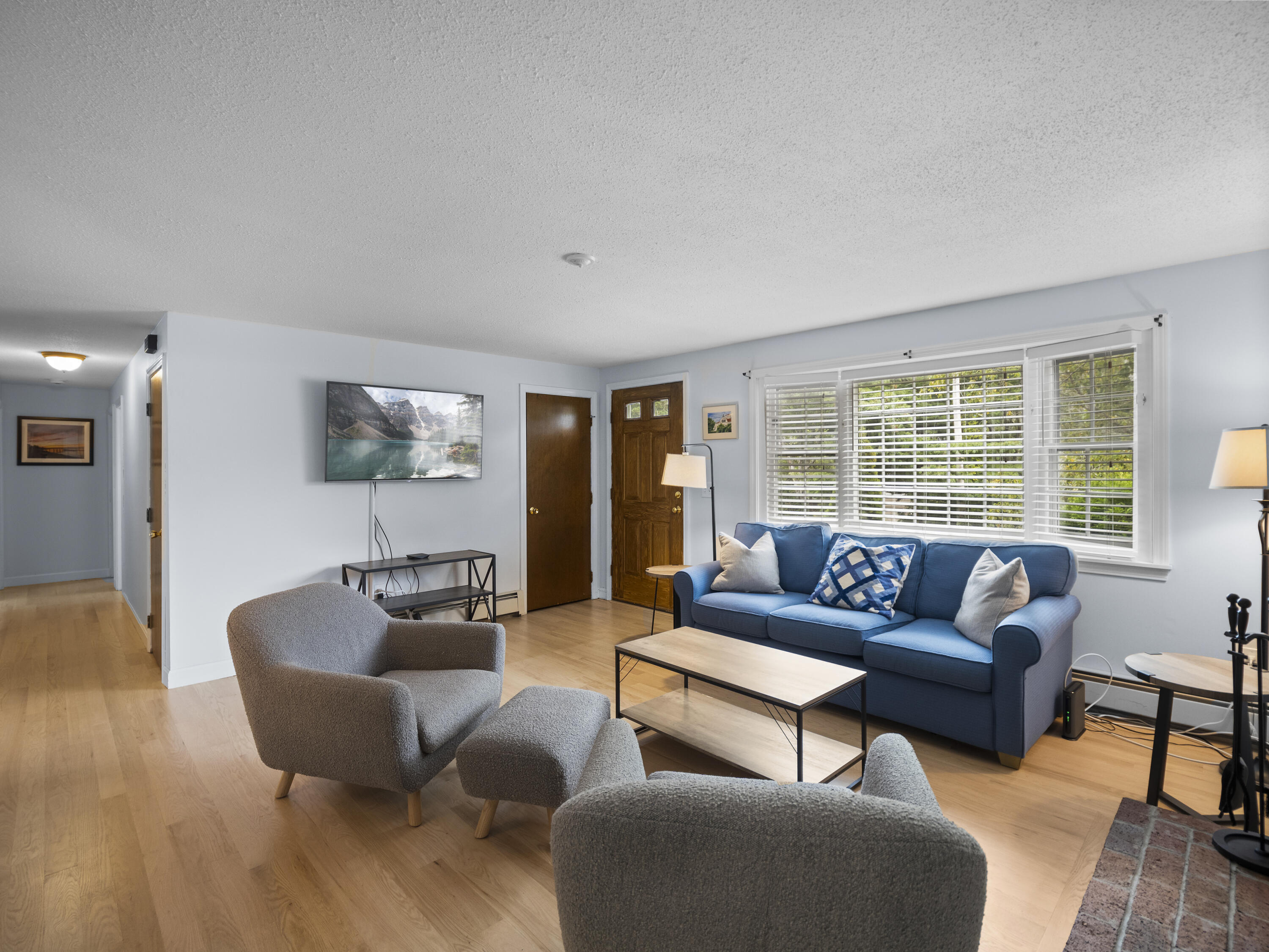 17 Avalon Cir