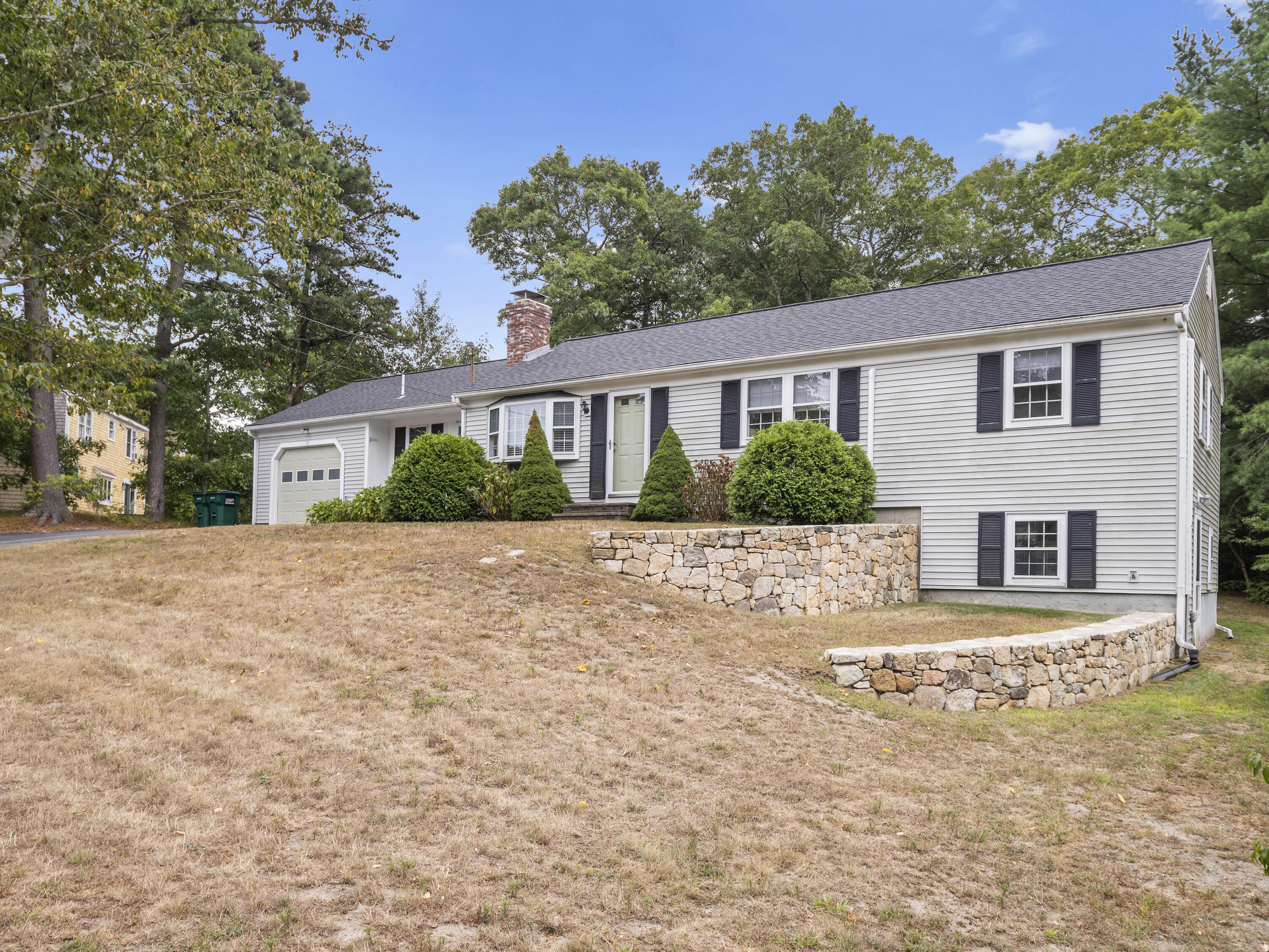 17 Avalon Cir