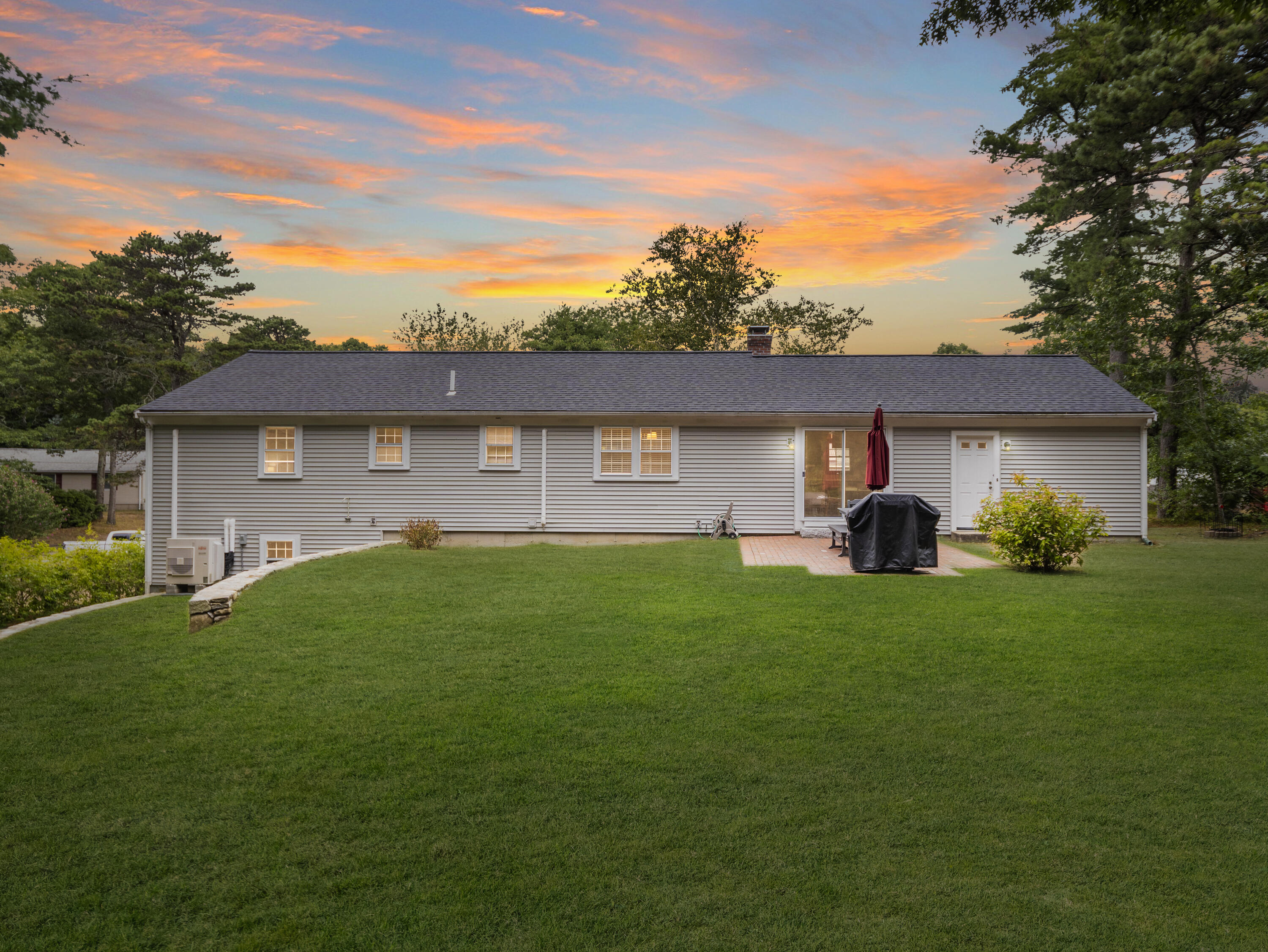 17 Avalon Cir