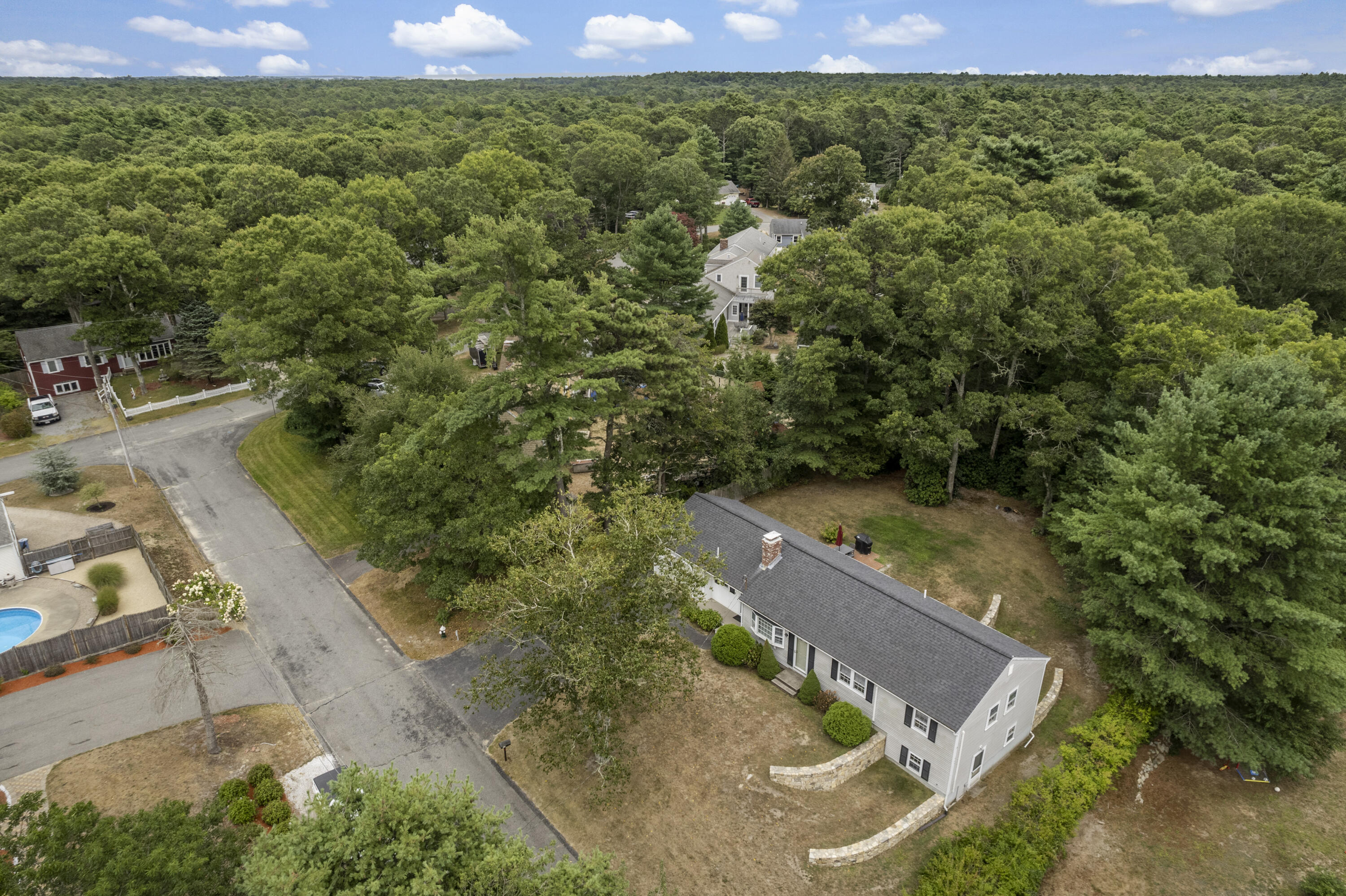 17 Avalon Cir